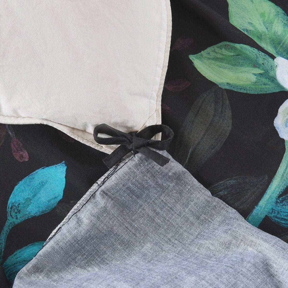 Fantasy Floral Cotton Duvet Cover Set - Image 6