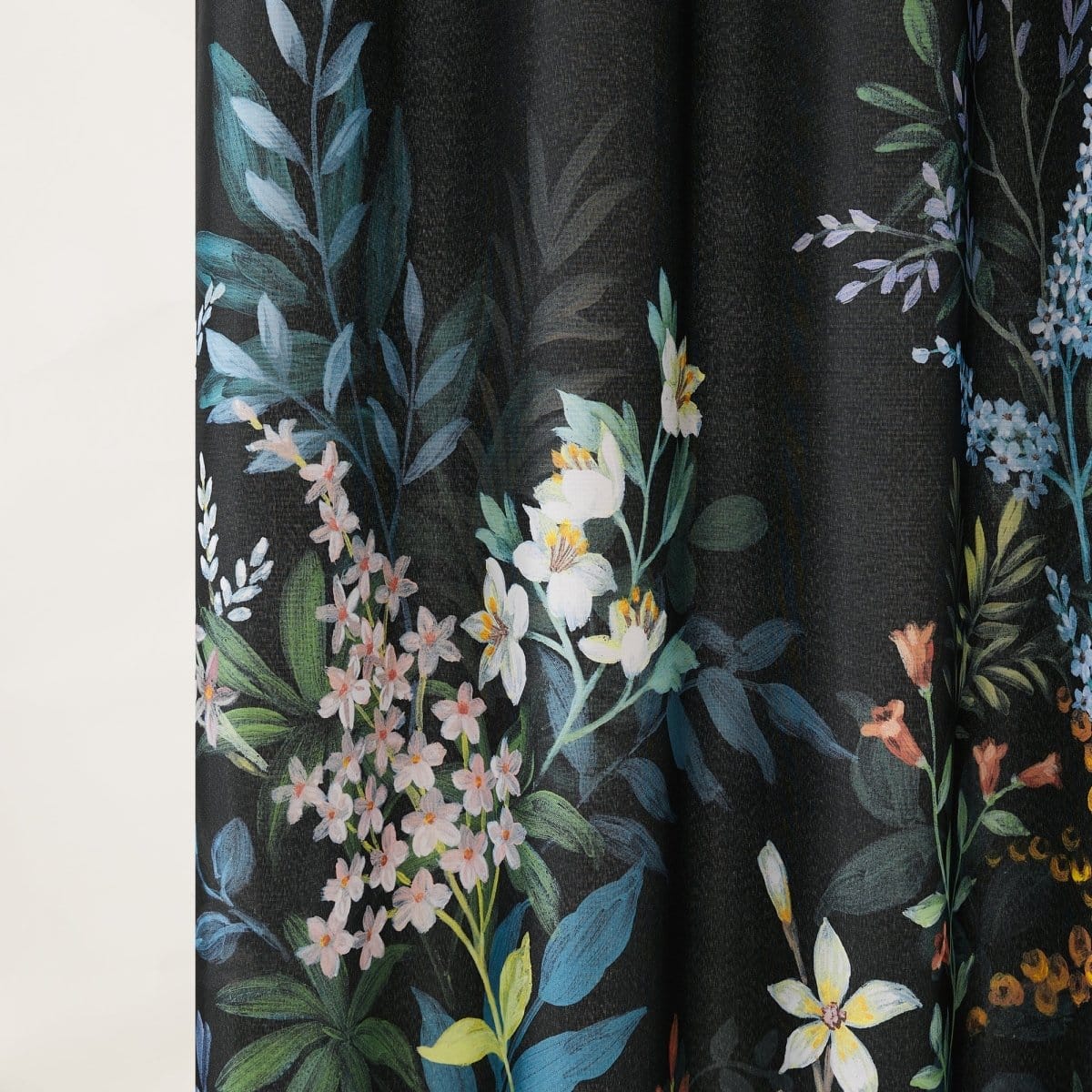 Fantasy Floral Shower Curtain - Image 3