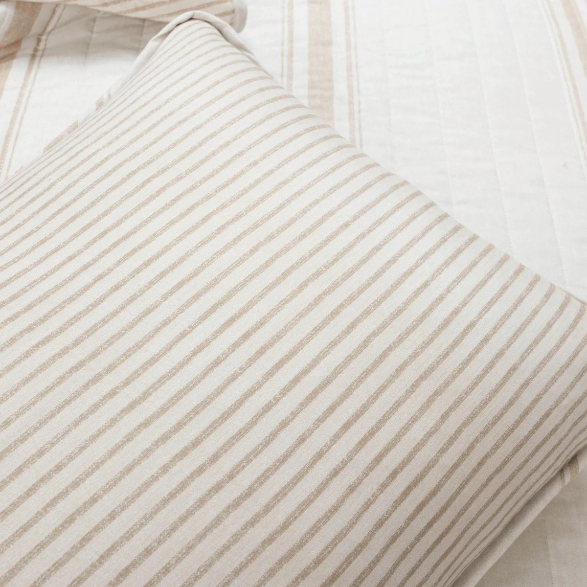 Farmhouse Stripe Reversible Cotton Quilt Set - Image 39
