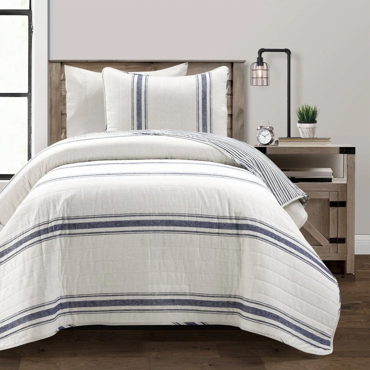 Farmhouse Stripe Reversible Cotton Quilt Set - Image 4