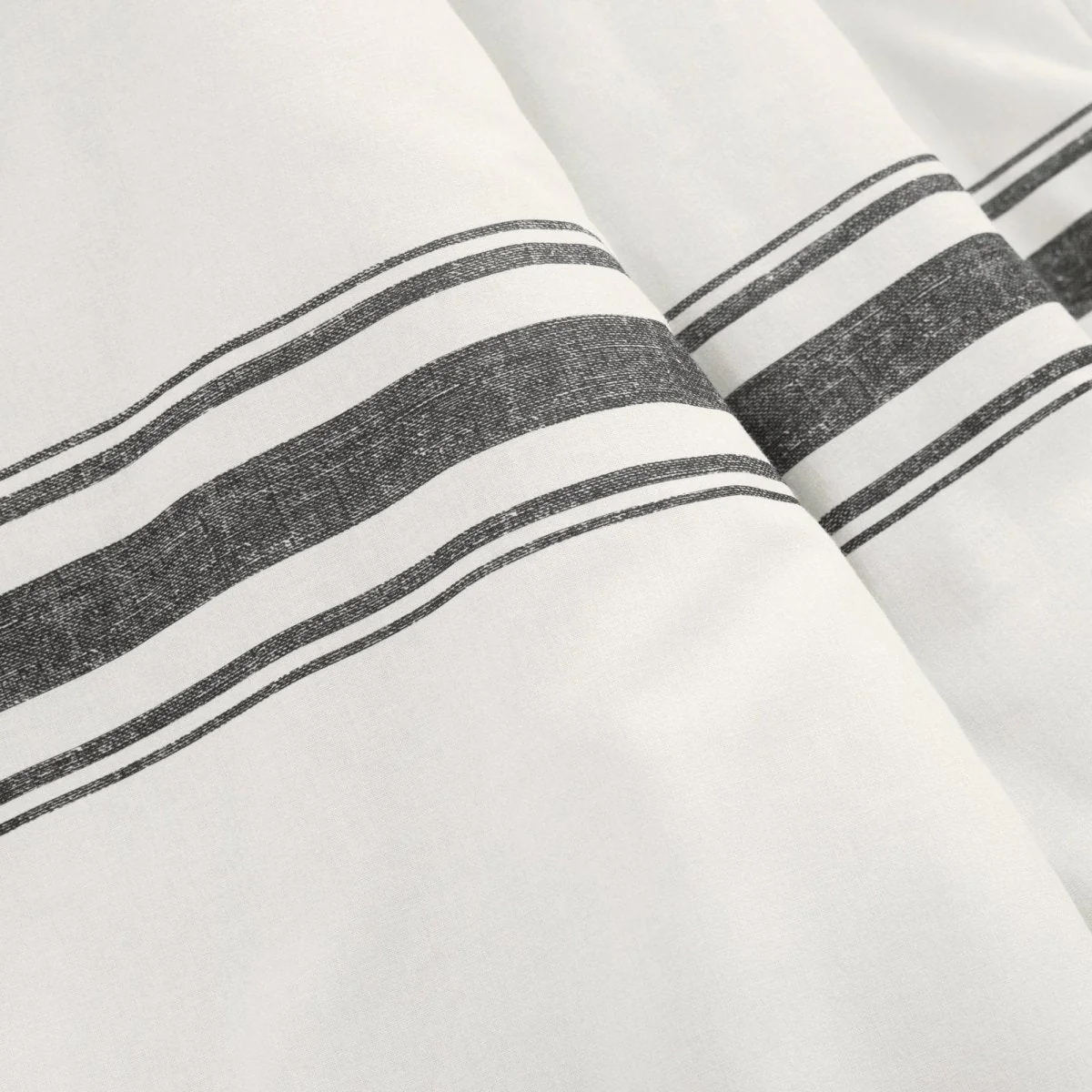 Farmhouse Stripe Throw - Image 21