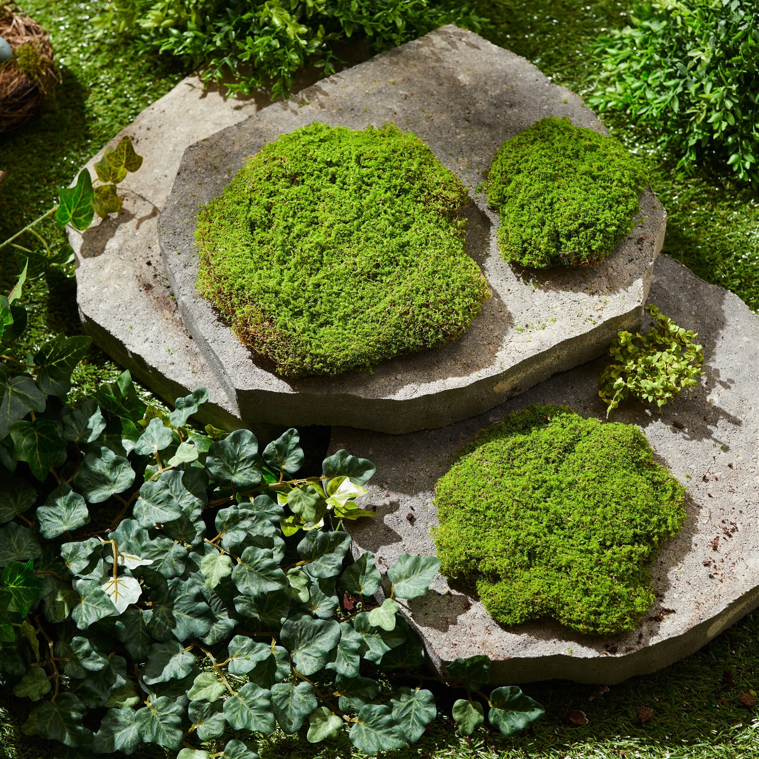 Faux Moss Pad (Set of 3) - Image 2