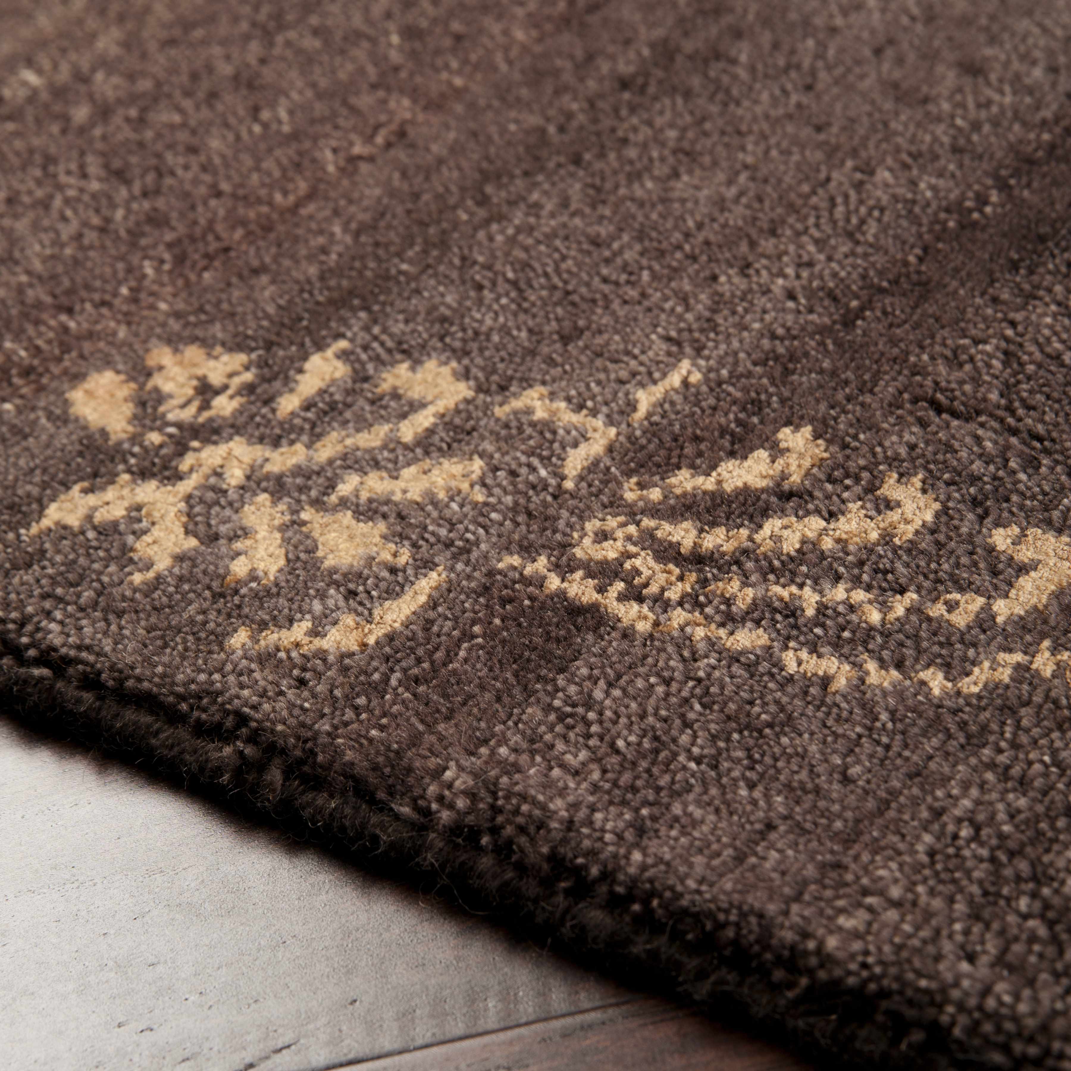 Fayette Carpet Area Rug - Clearance - Image 4