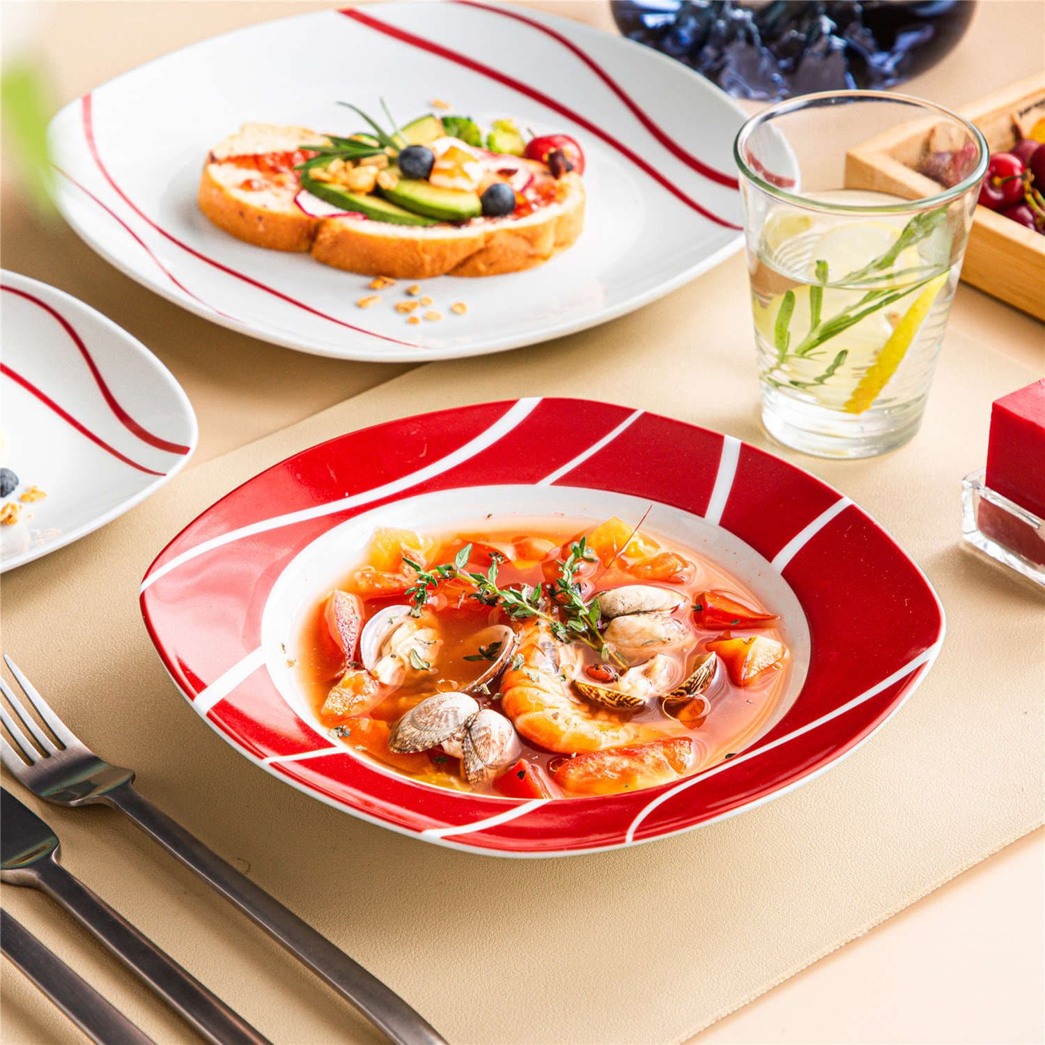 Felisa 18 Piece Dinnerware Set - Image 3
