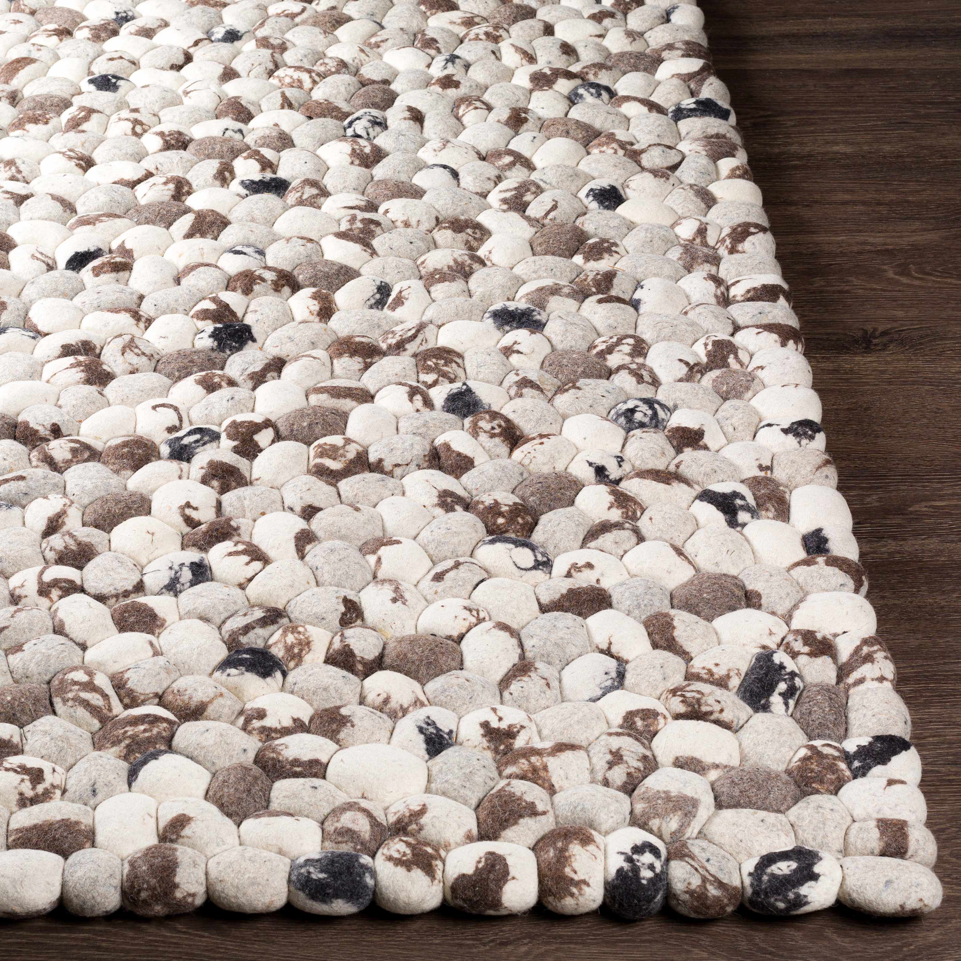 Fillmore Area Carpet - Clearance - Image 3