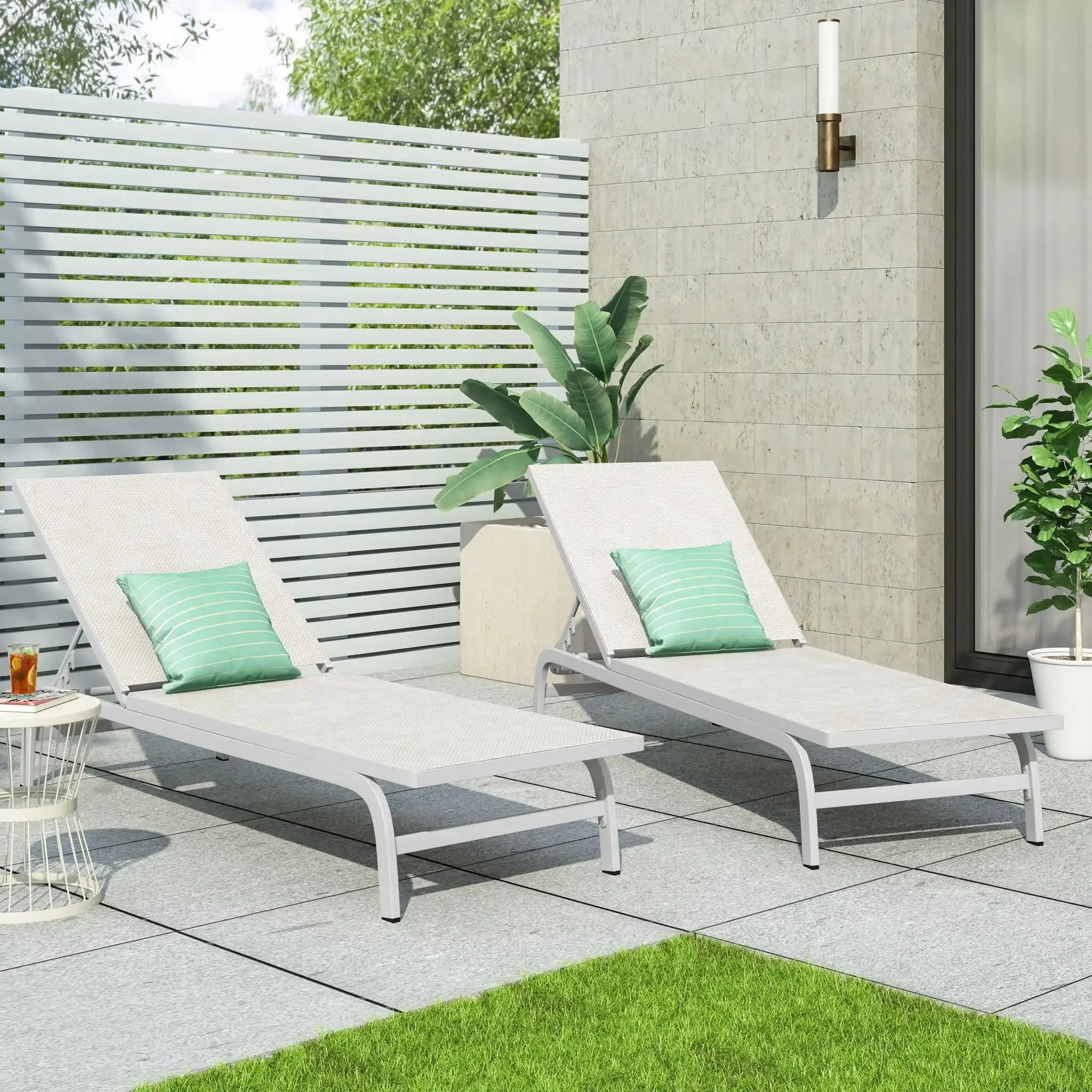 Finn - Contemporary Chaise Lounge For Outdoor Relaxation - Image 5