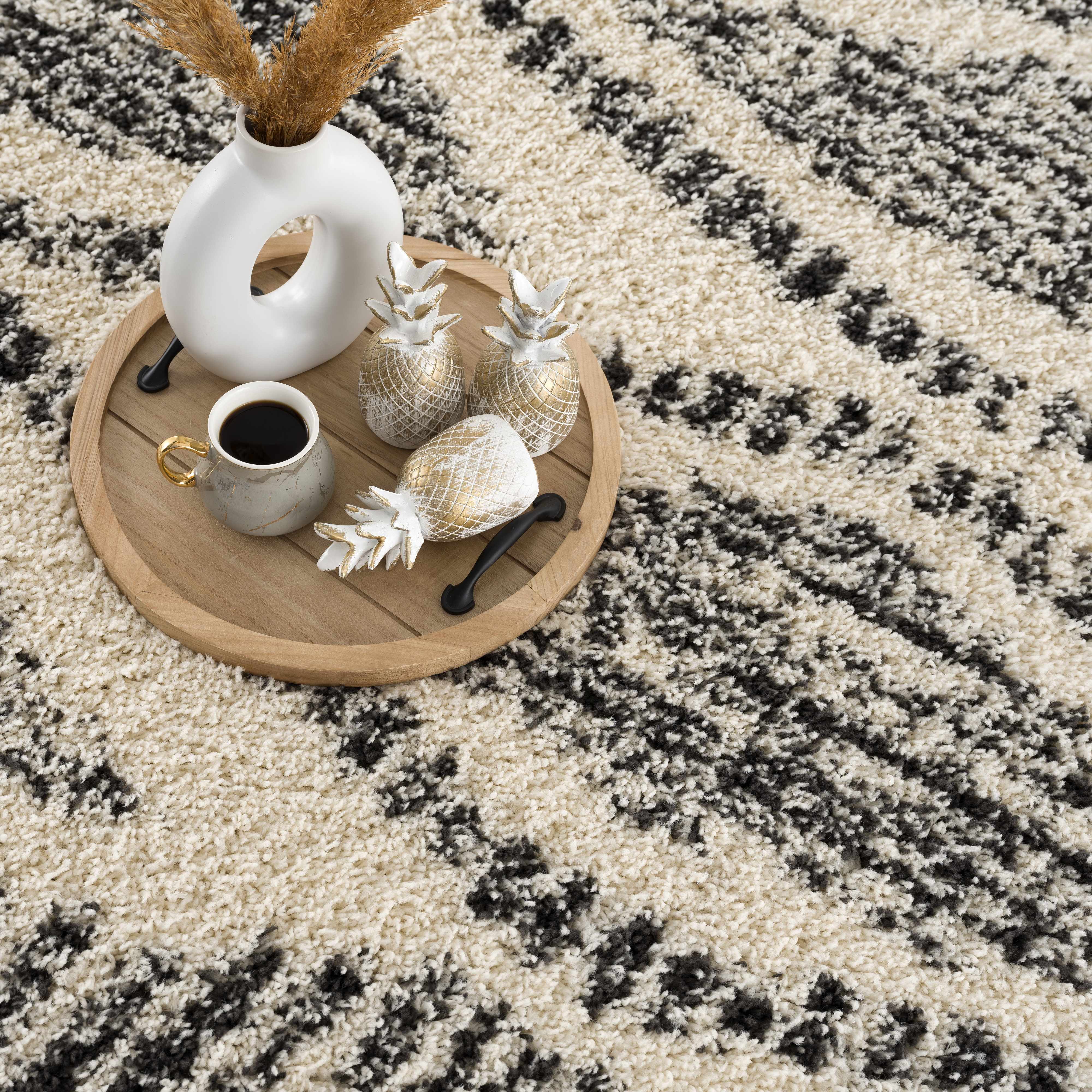 Fishhook Berber Shag Rug - Image 16