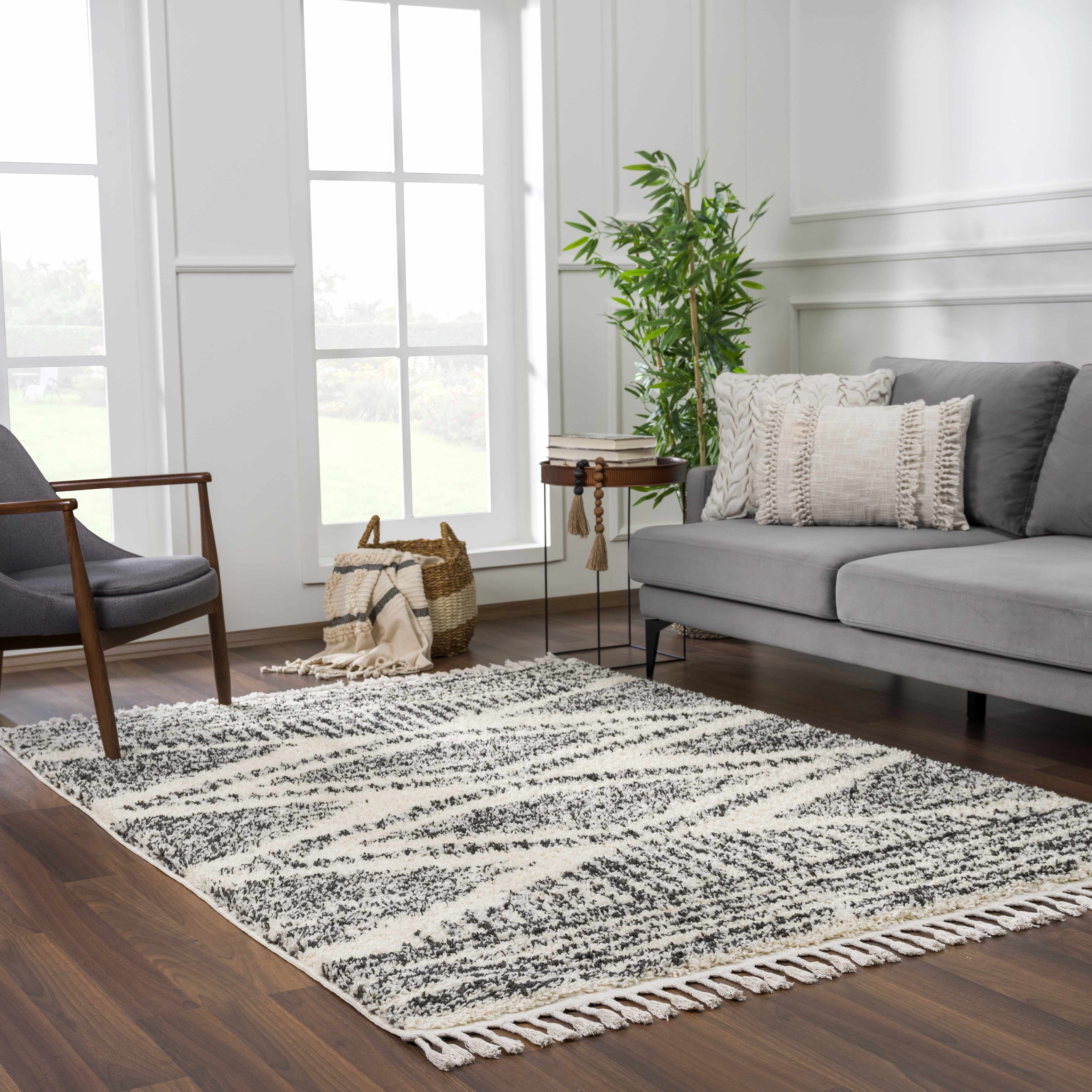 Fishhook Berber Shag Rug - Image 5