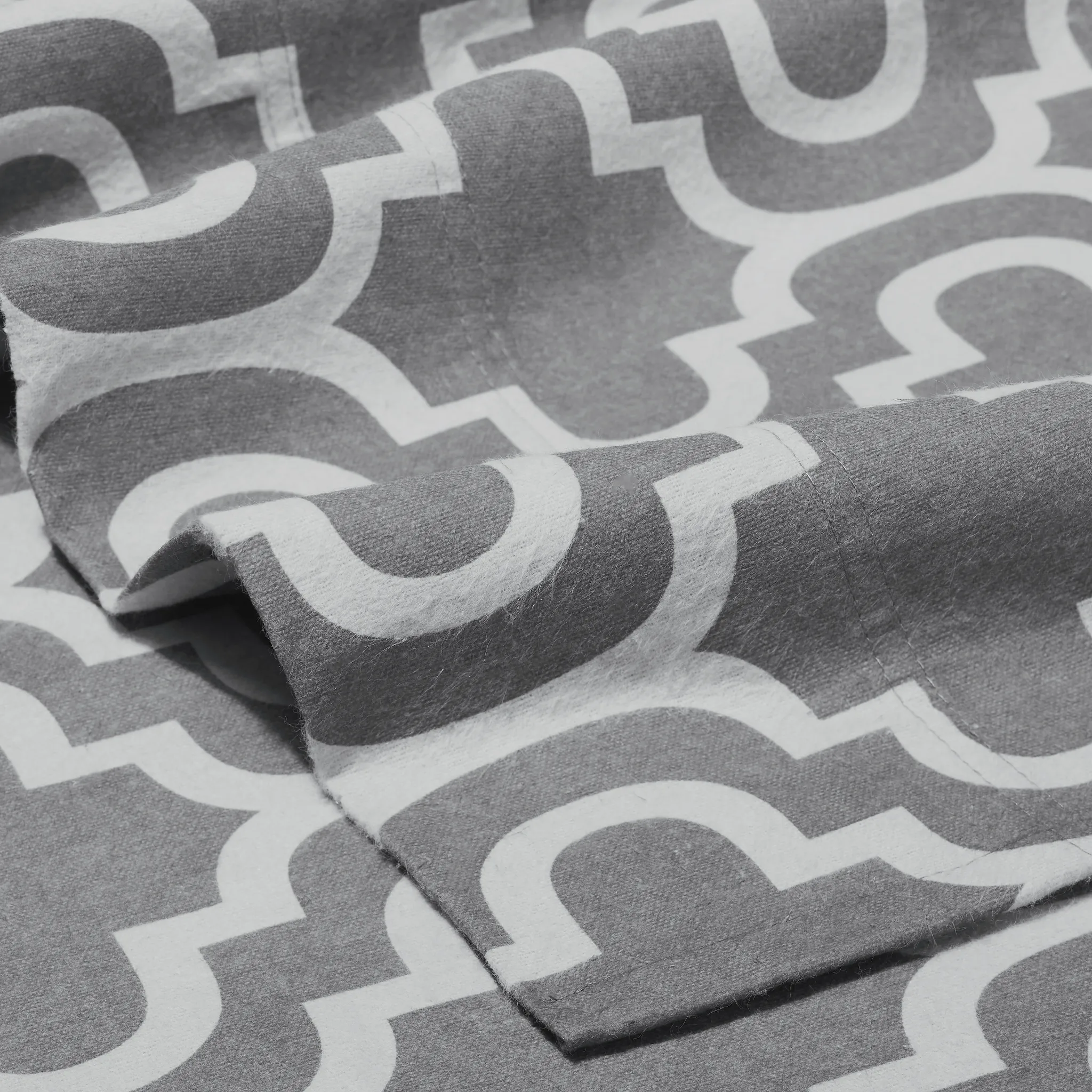 Moroccan Trellis Cotton Flannel 2-Piece Pillowcase Set - Image 4