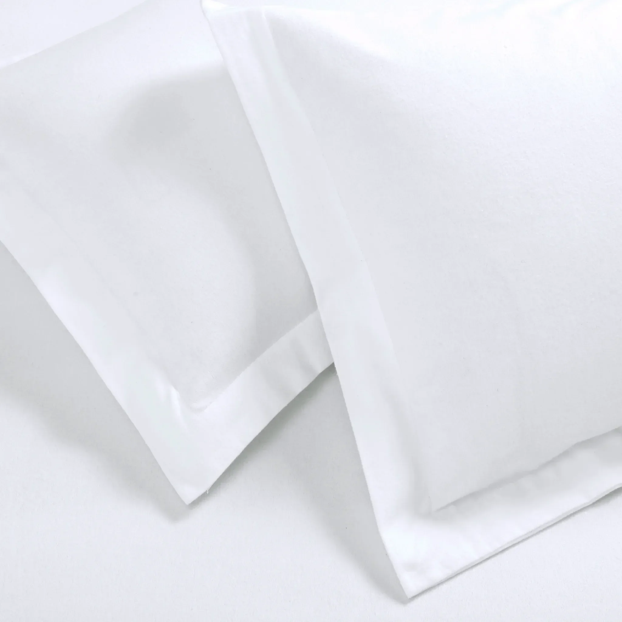 Flannel Cotton Modern Solid Fuzzy Duvet Cover Set With Pillow Shams - Image 6