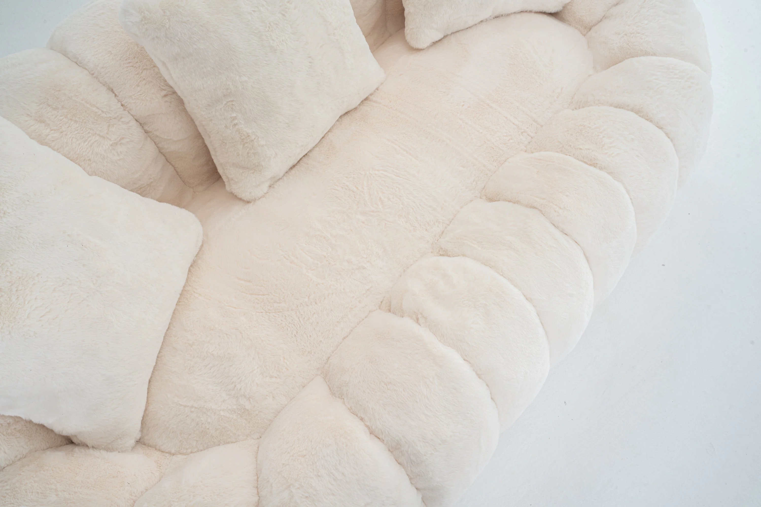 Floral-Shaped Beige Two-Seater Sofa with Ultra-Soft Faux Fur - Image 8