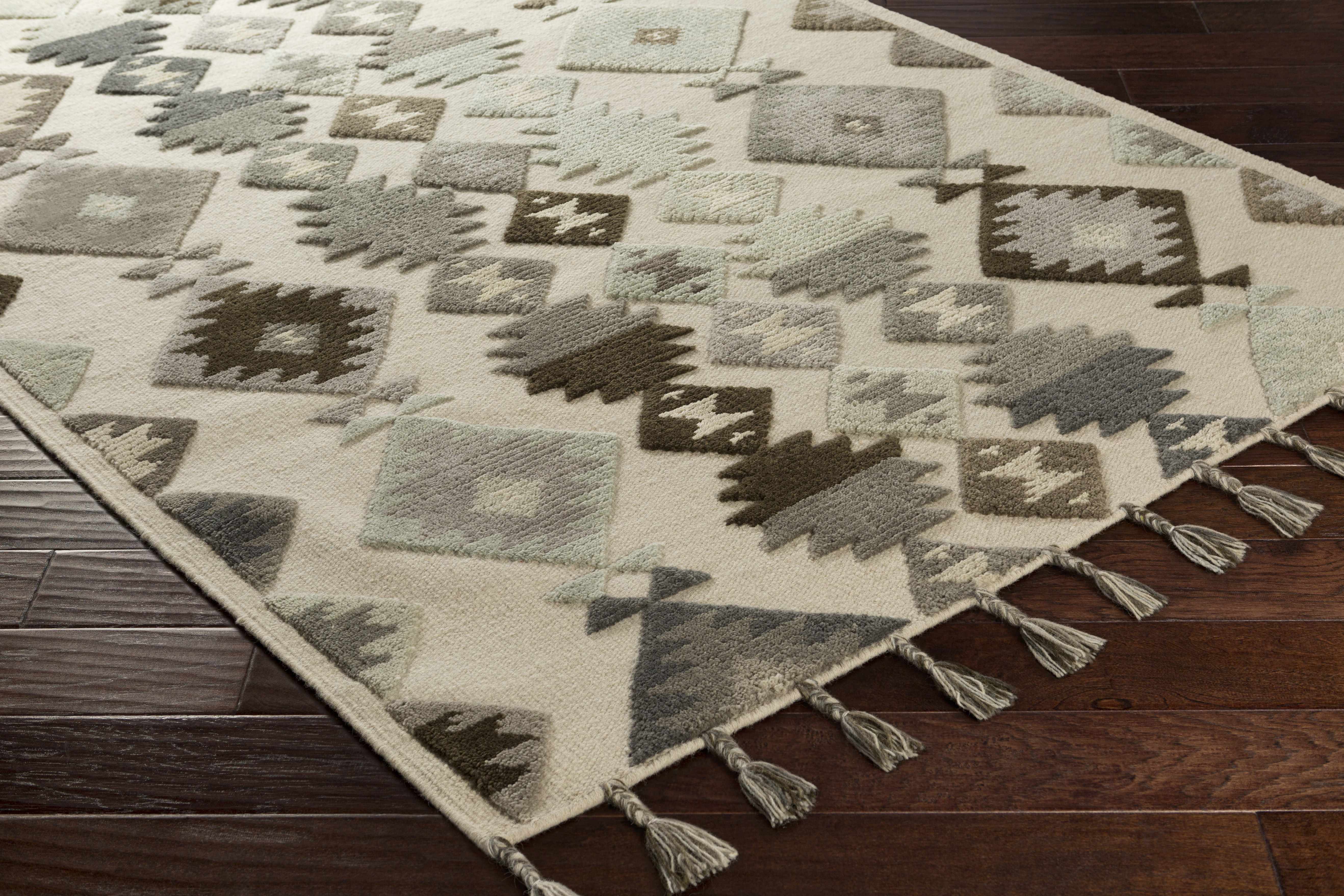 Foyil Carpet - Clearance - Image 2
