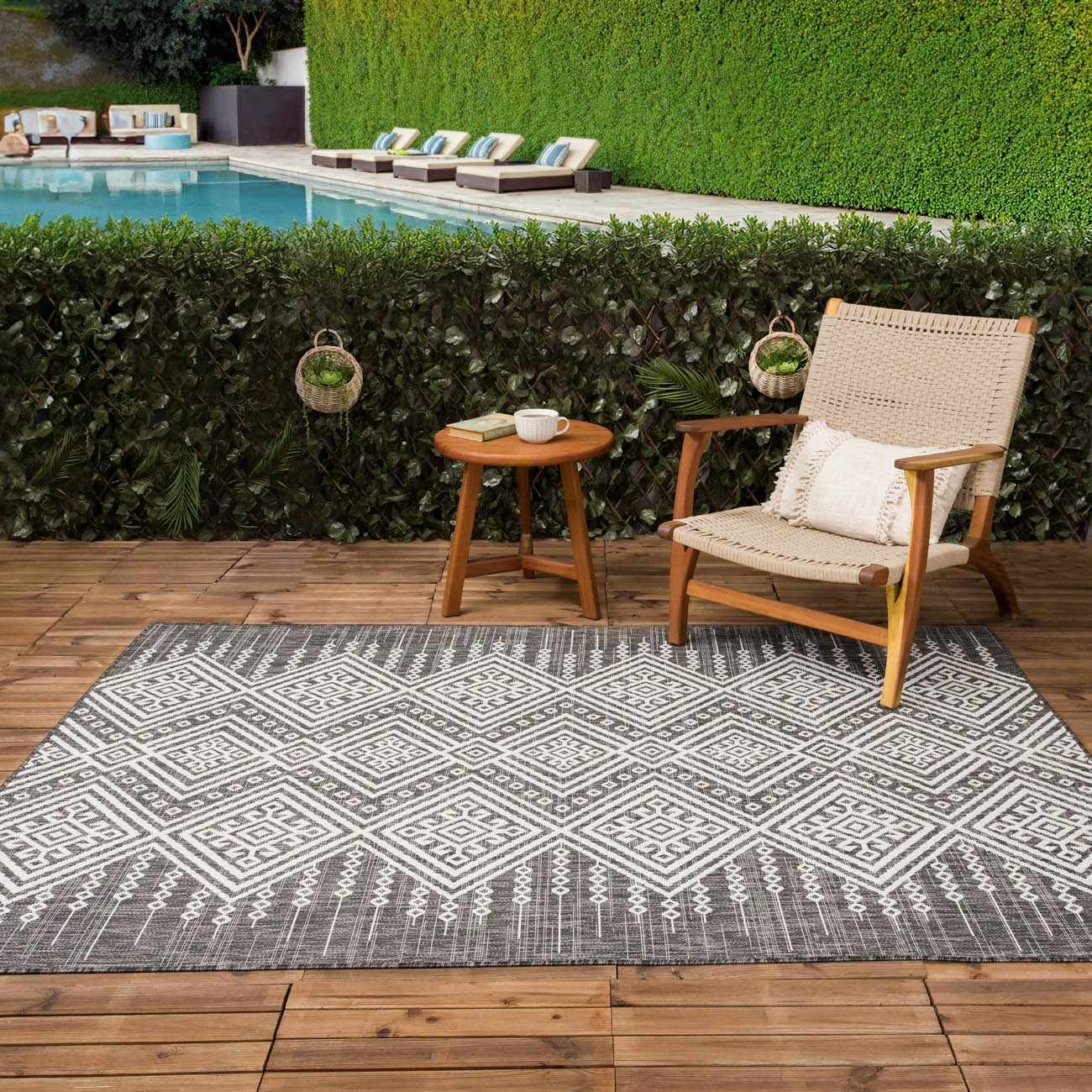 Frankville Black&White All Over Performance Rug - Image 5