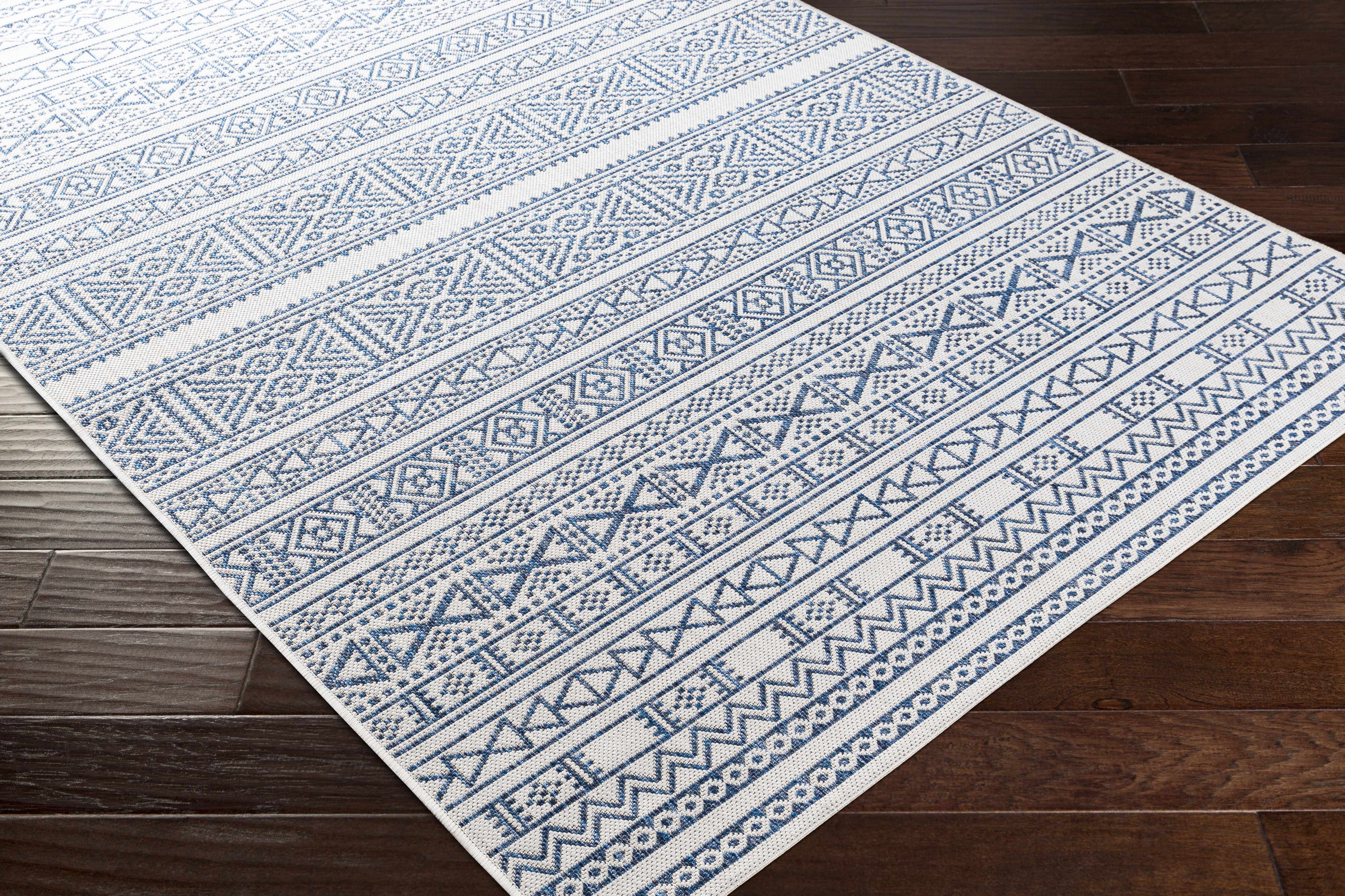 Freshwater White&Blue Rug - Clearance - Image 8