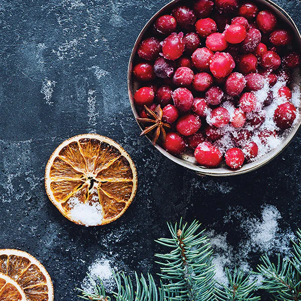 Frosted Cranberry Mandarin Candle - Image 4