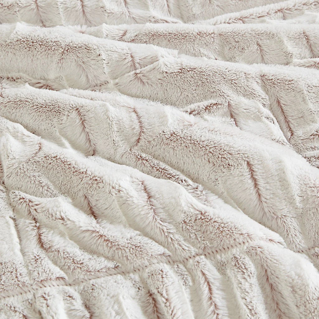 Full/Queen Back Print Long Fur Comforter Mini Set - Image 6
