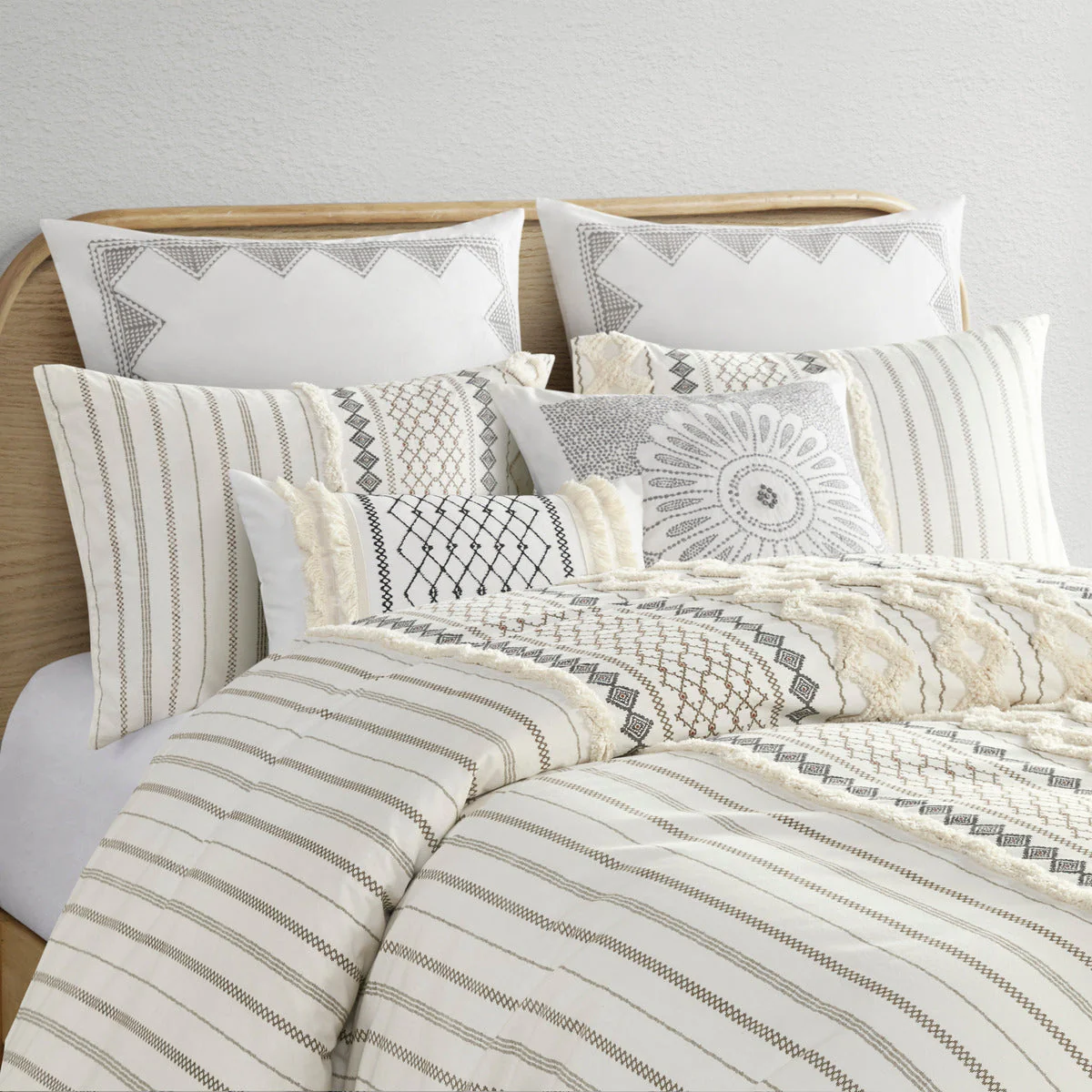 Full/Queen Cotton Printed Duvet Cover Set with Chenille - Image 6