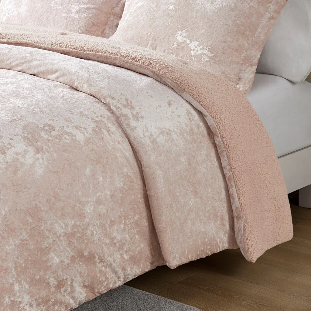 Full/Queen Crushed Velvet Sherpa Reversible Comforter Set - Image 10