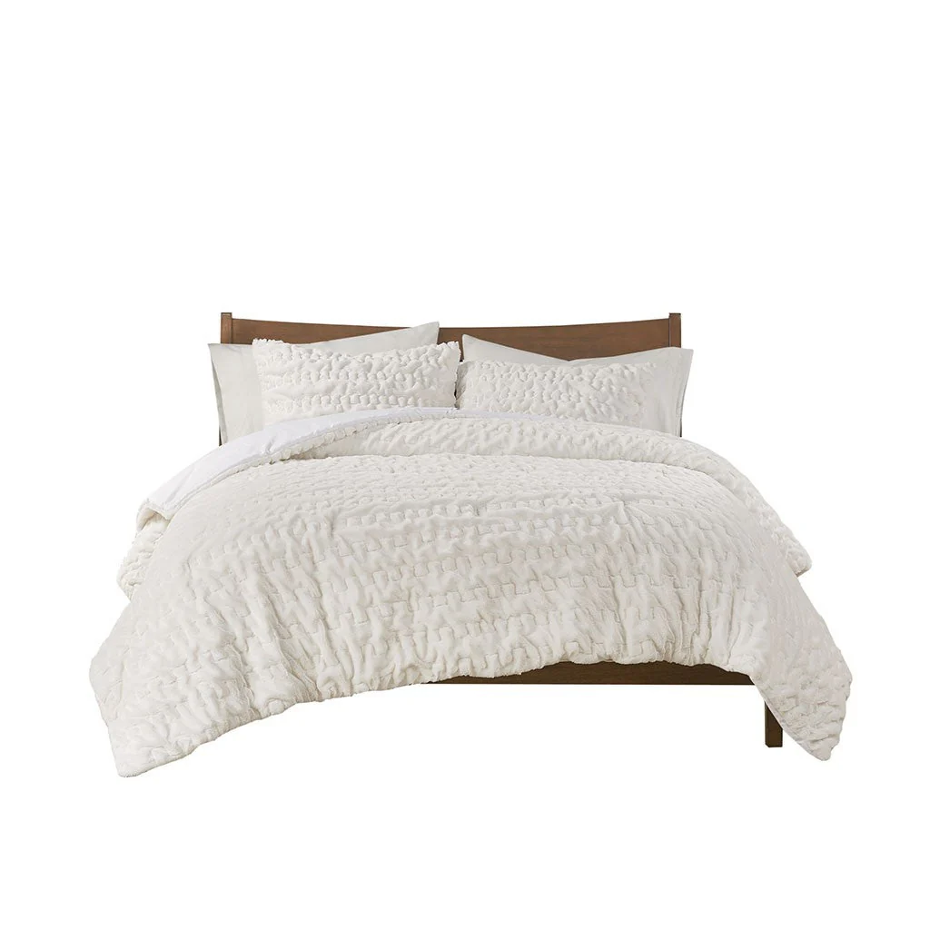 Full/Queen Ruched Fur Down Alternative Comforter Set - Image 3