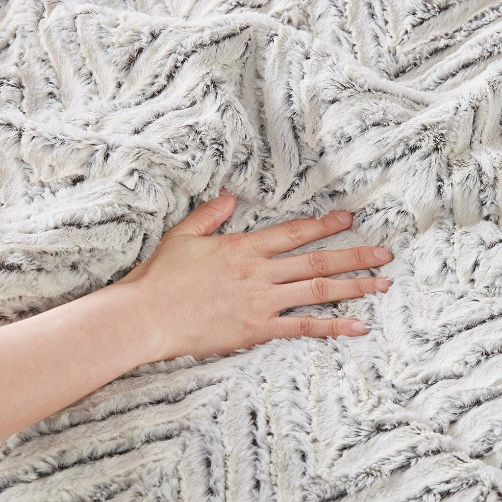 Full/Queen Ultra Plush Down Alternative Comforter Set - Image 7