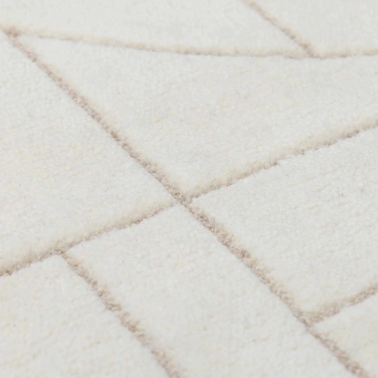 Fusao Beige Area Rug - Image 11