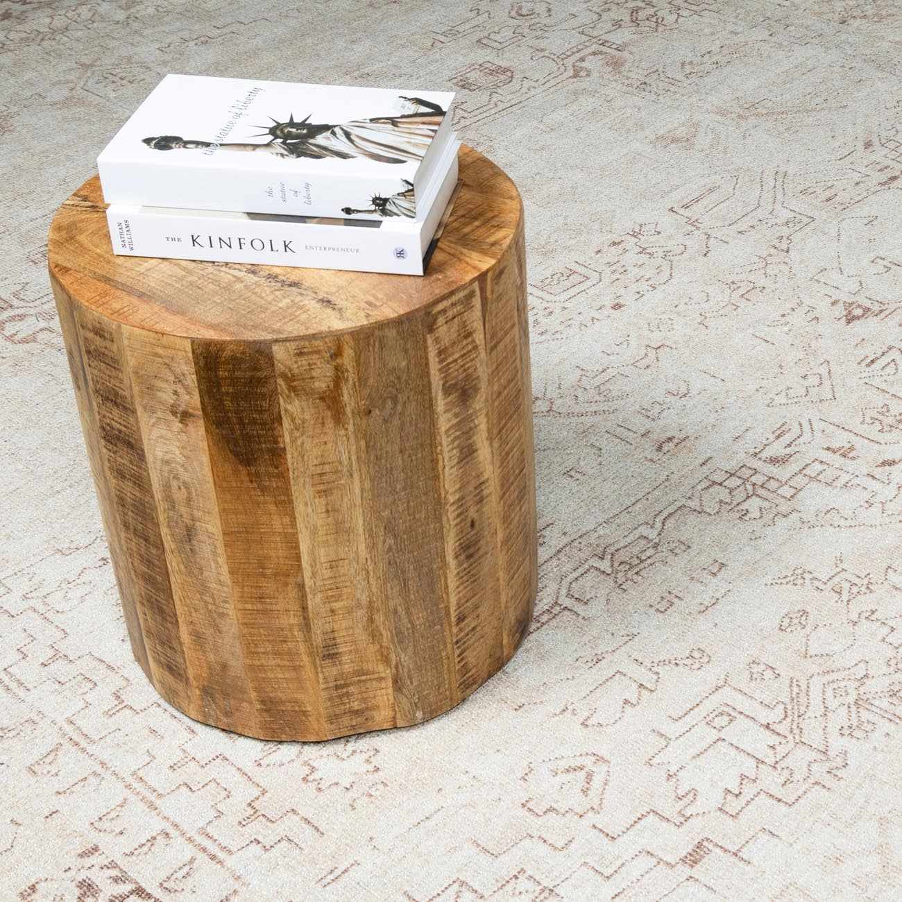 Galey Alix Collins Avenue V Vintage Medallion Rug - Image 11