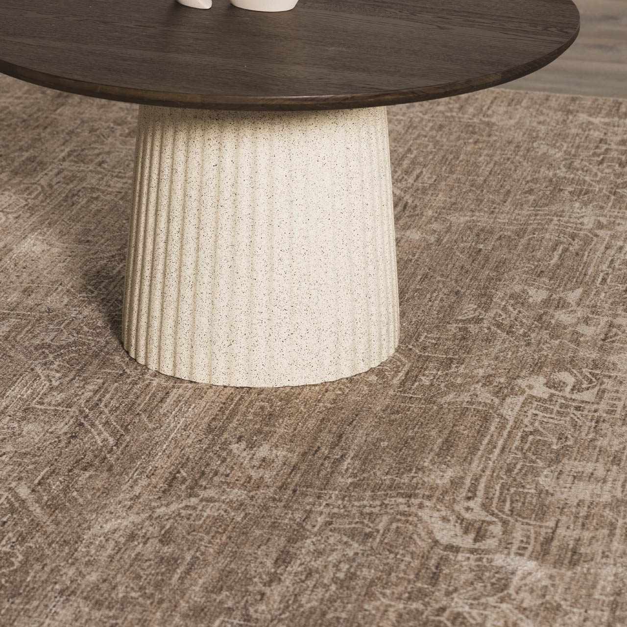 Galey Alix Collins Avenue VI Vintage Medallion Rug - Image 10