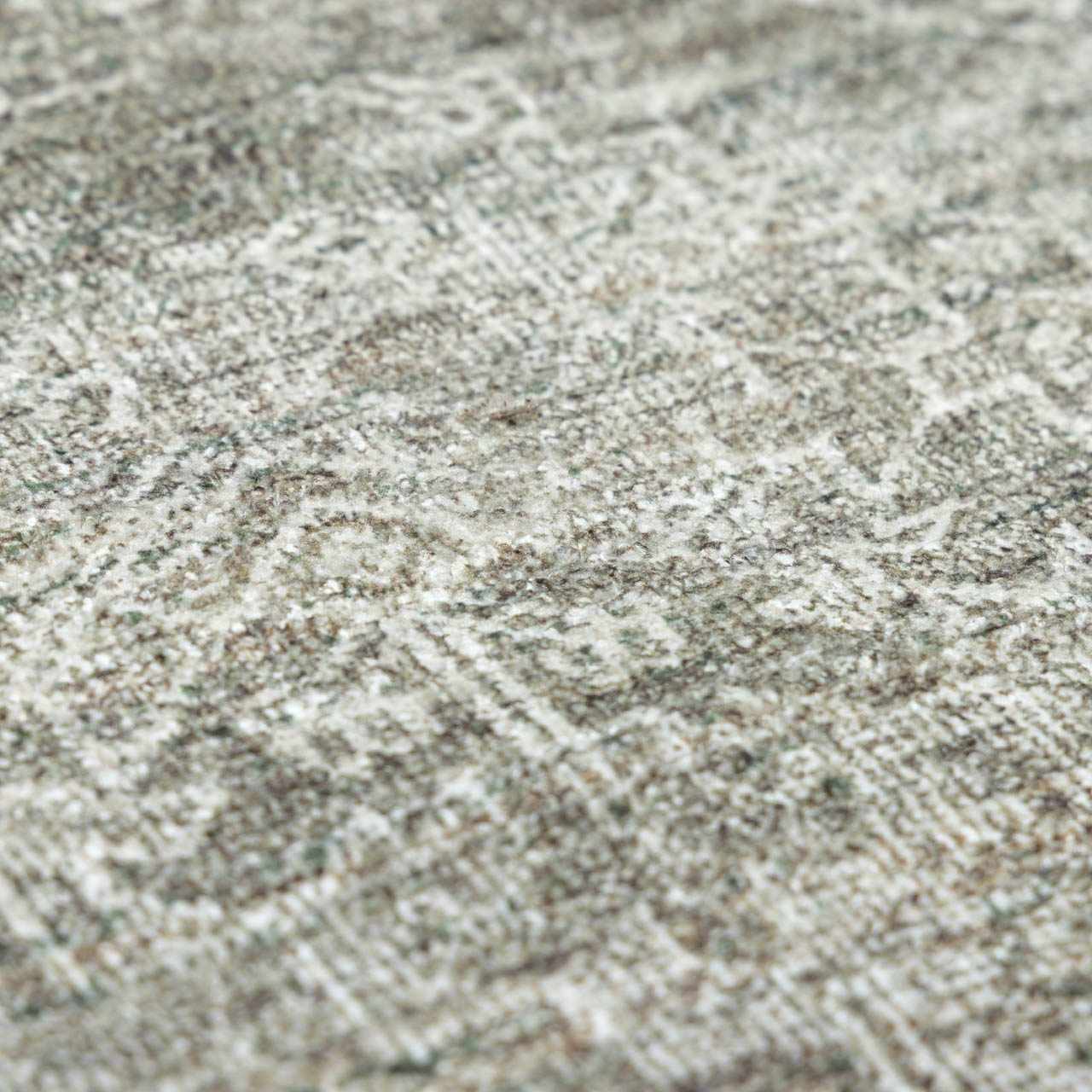 Galey Alix Collins Avenue VII Vintage Medallion Rug - Image 11