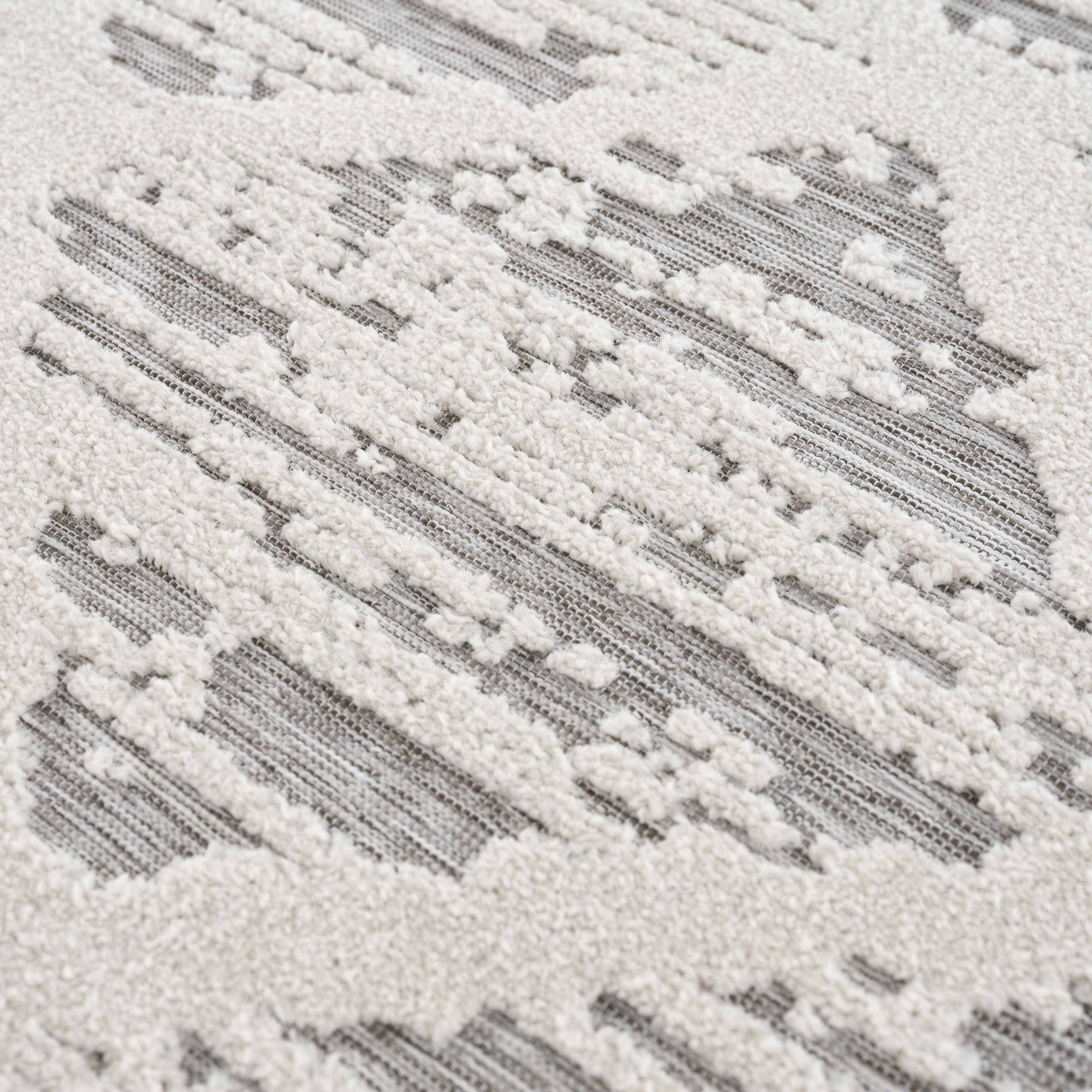 Gambang 3D Trellis Area Rug - Clearance - Image 12