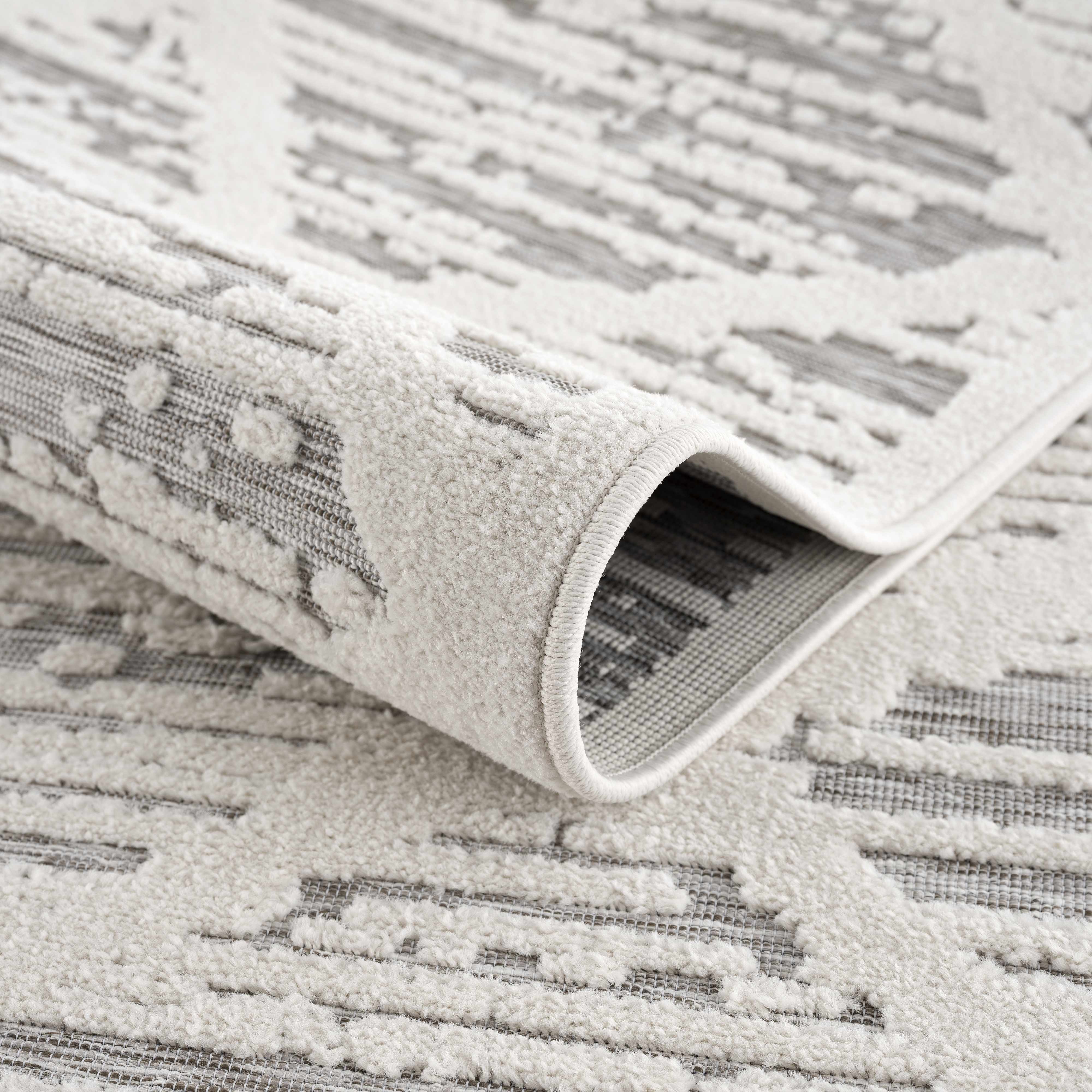 Gambang 3D Trellis Area Rug - Clearance - Image 5