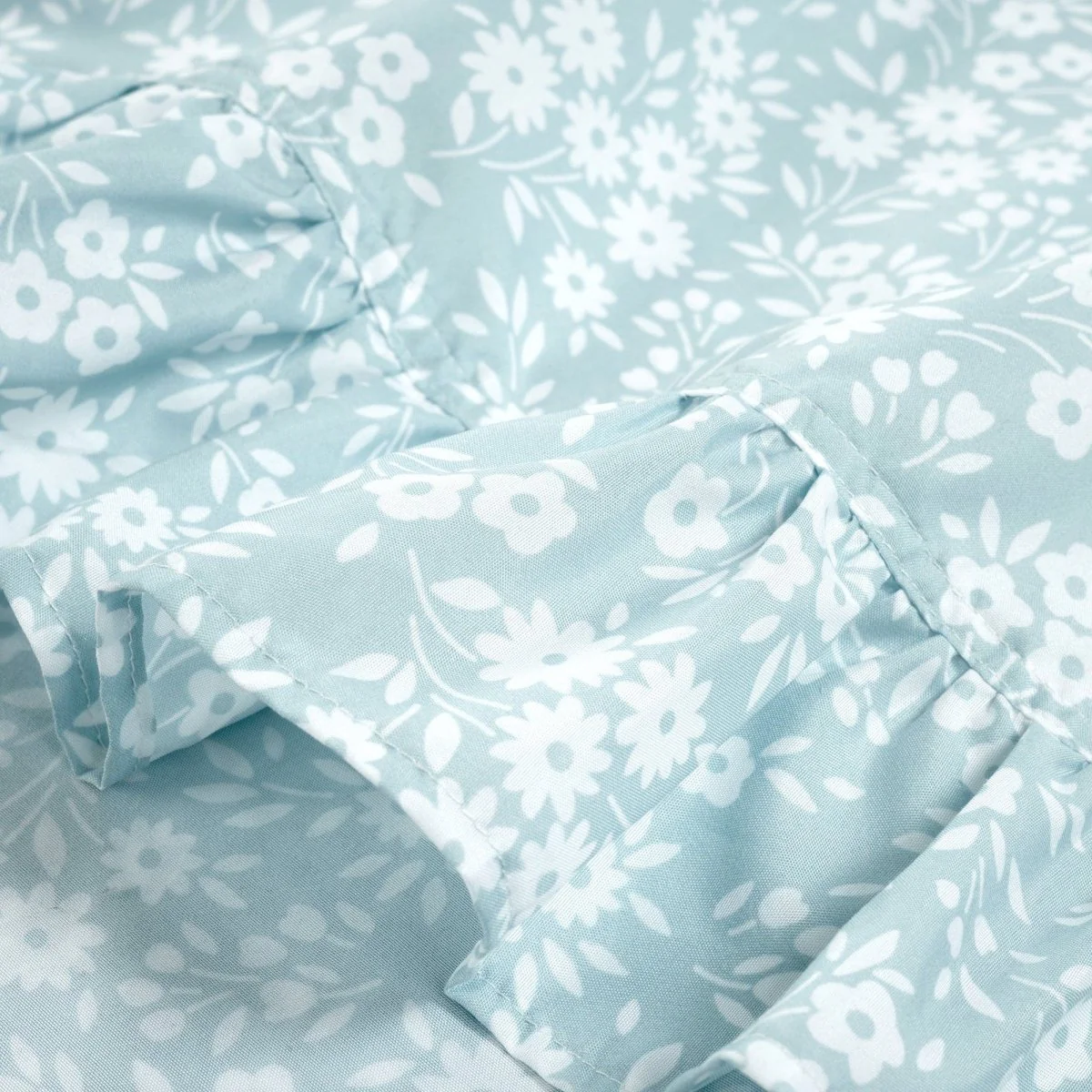 Garden Of Flowers Ruffle Sheet Set - Image 6