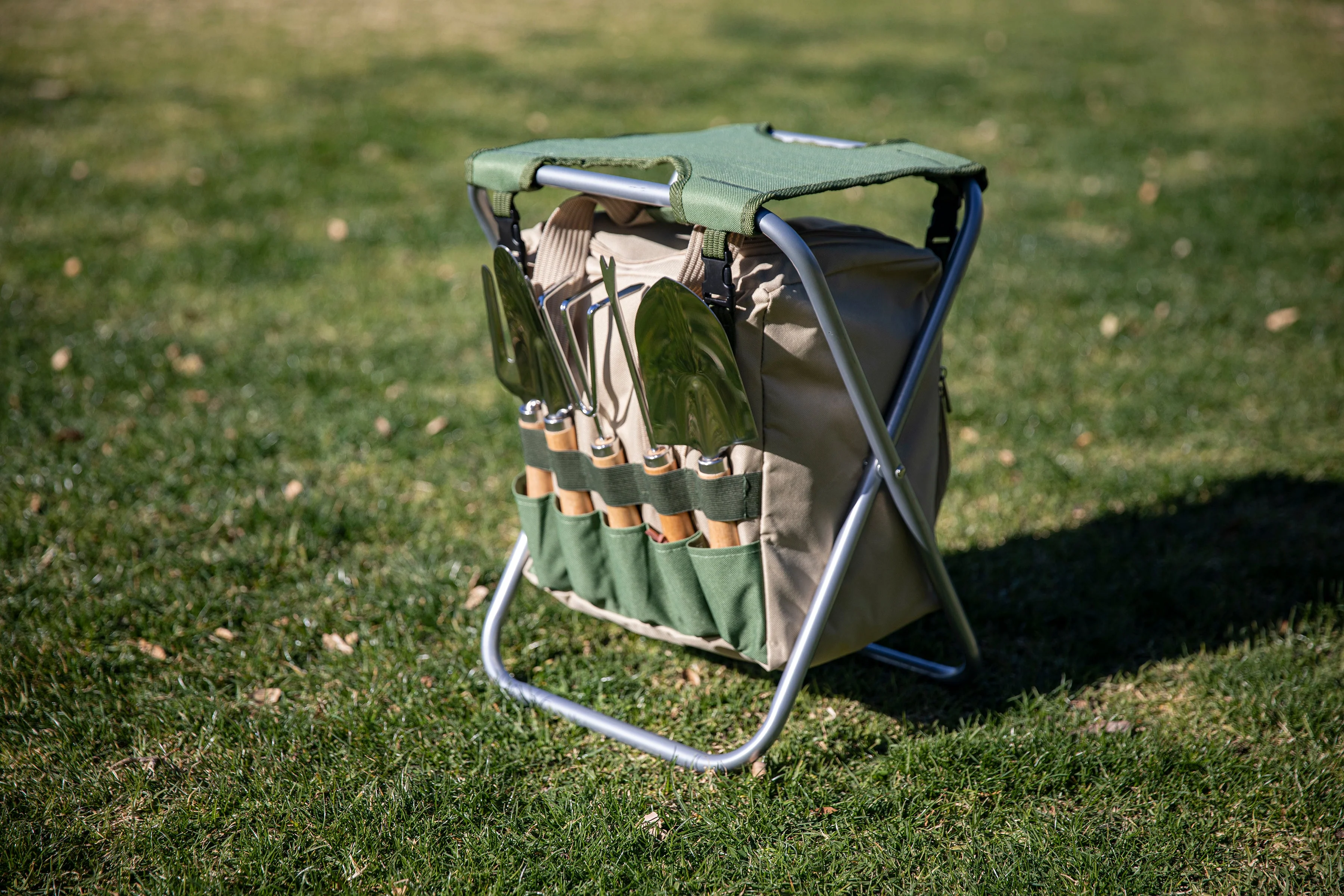 Gardener Folding Seat with Tools - Image 10