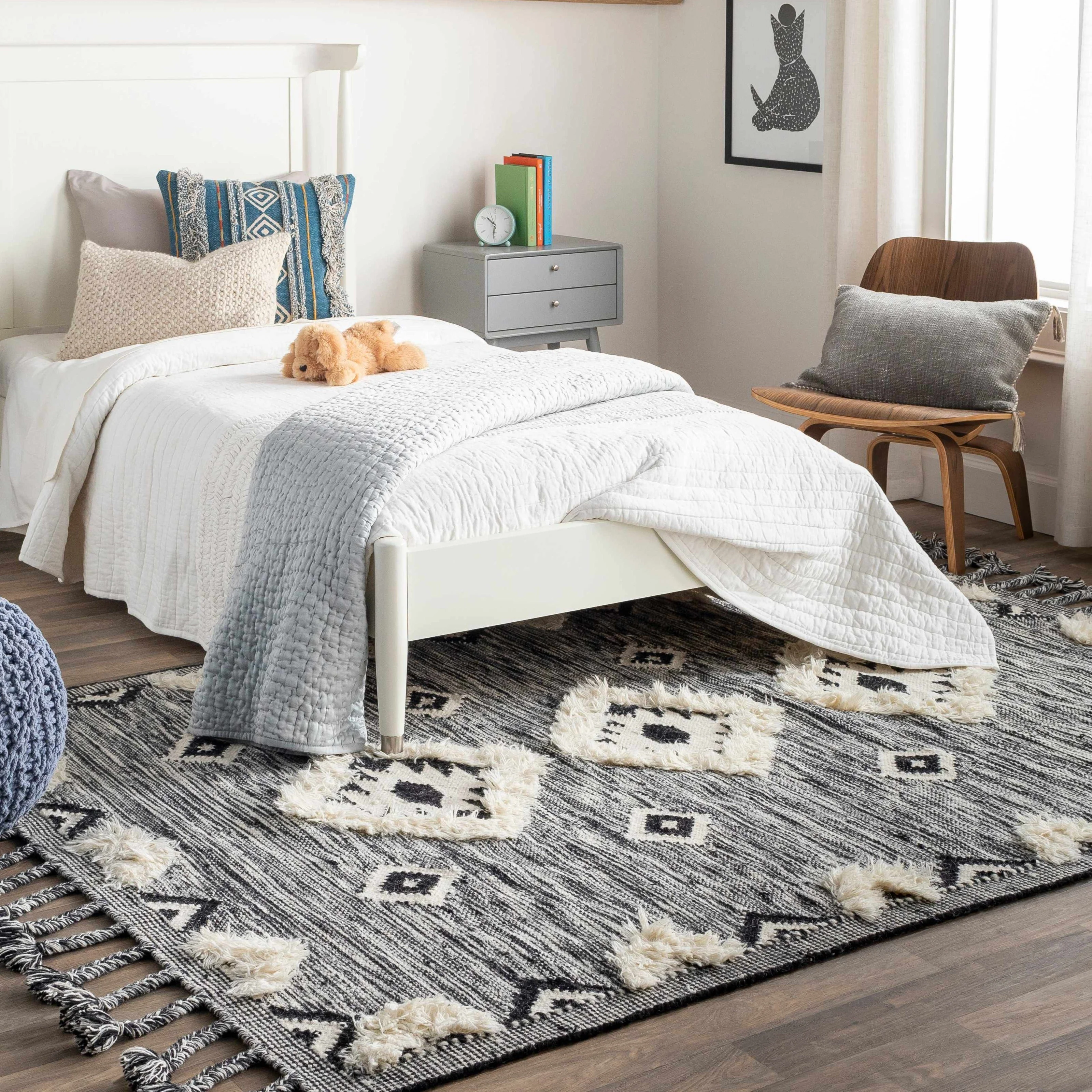 Gardner Cream on Gray Wool Tassel Rug - Clearance - Image 2