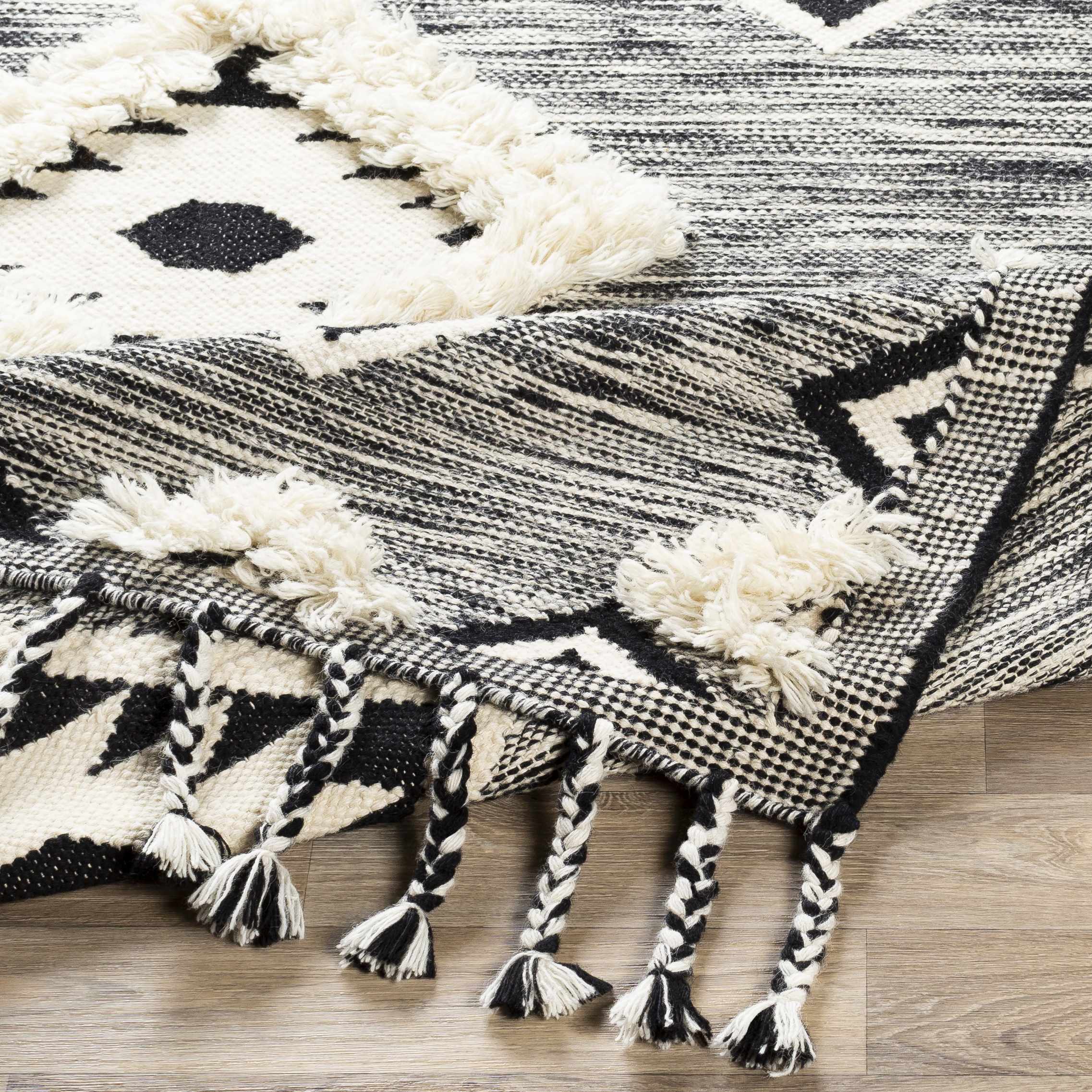 Gardner Cream on Gray Wool Tassel Rug - Clearance - Image 7