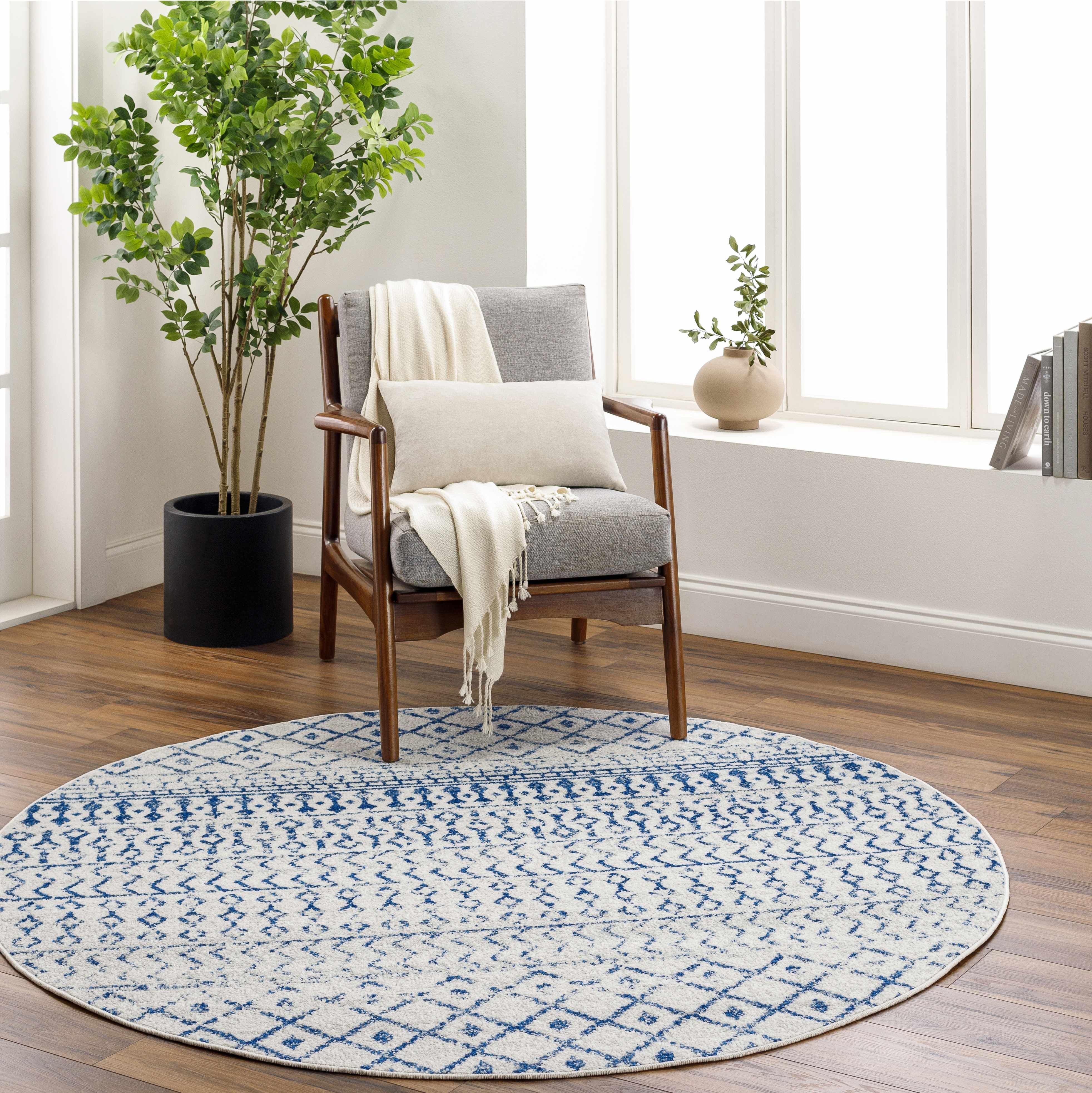 Gaura Area Rug - Image 4
