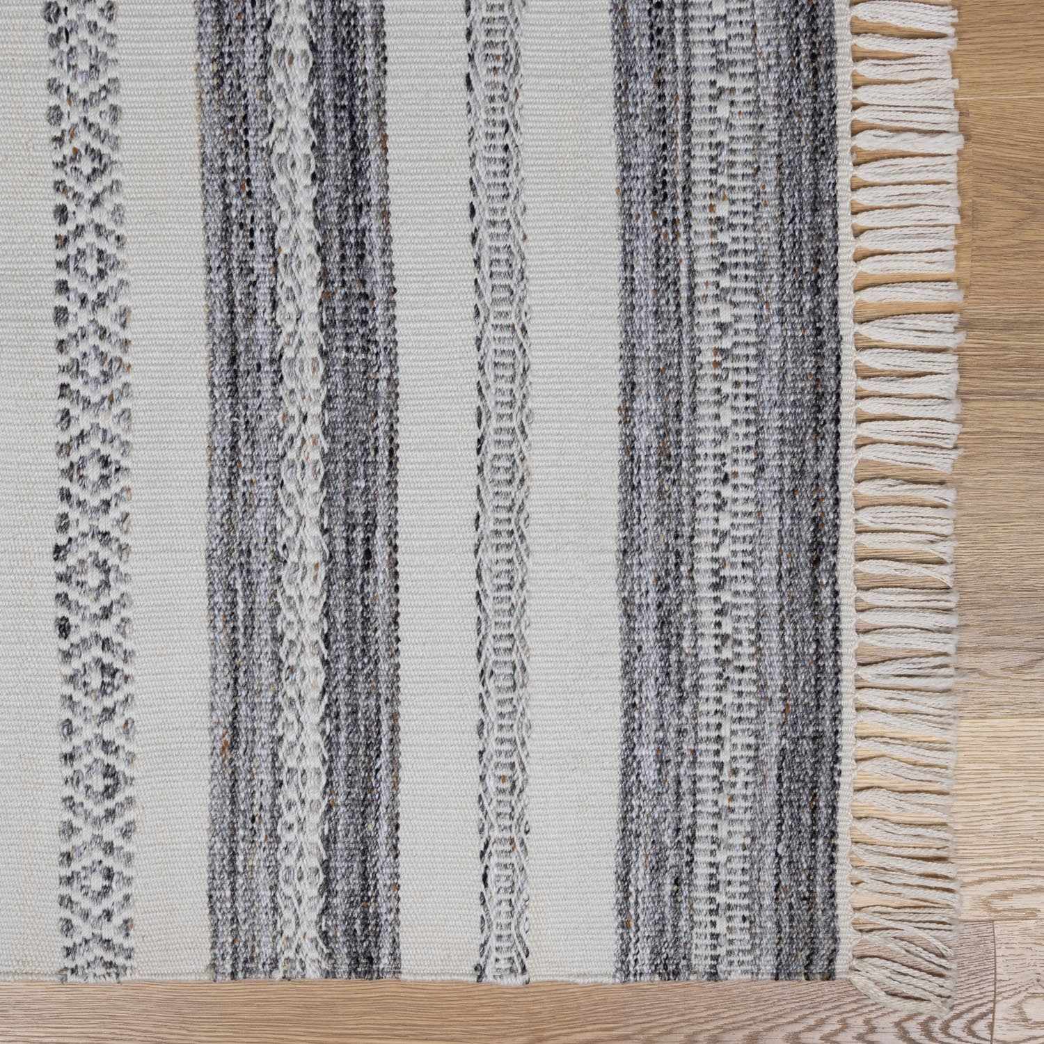 Geographe Indoor & Outdoor Rug - Clearance - Image 6