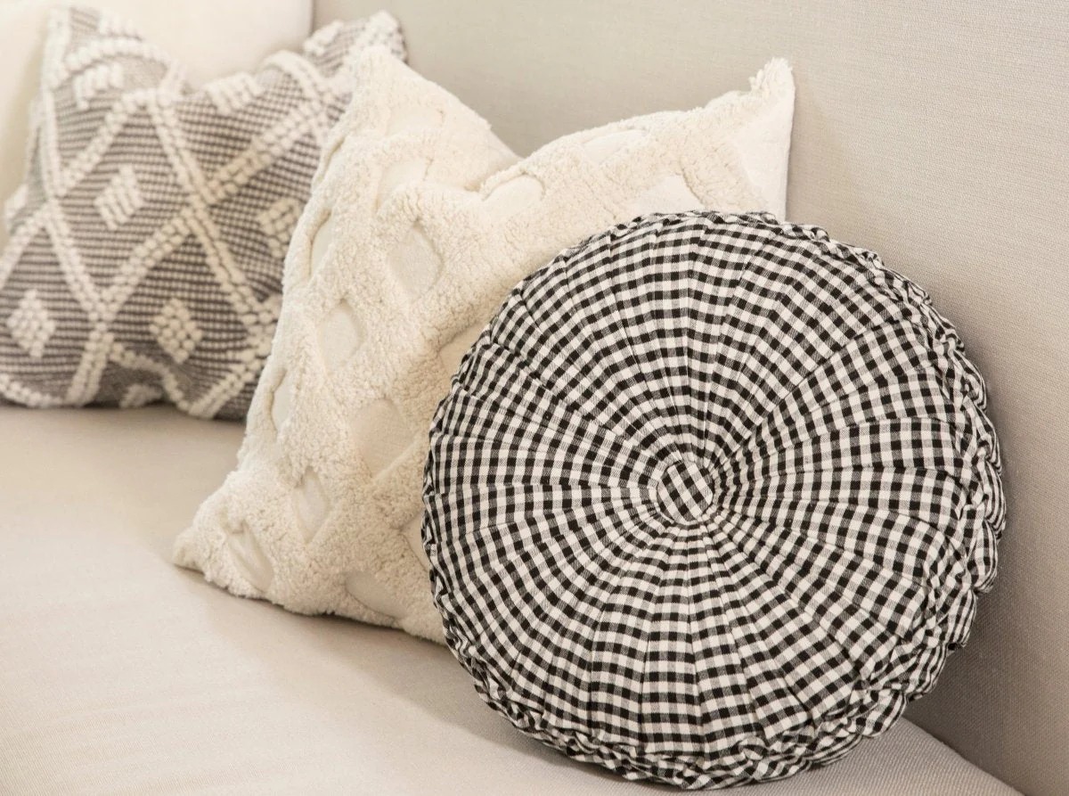 Gingham Check Yarn Dyed Pleated Decorative Pillow - Image 10