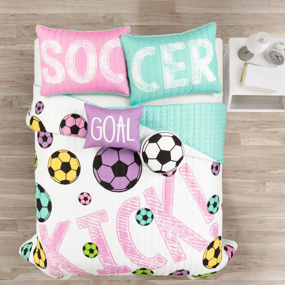 Girls Soccer Kick Quilt Set - Image 14