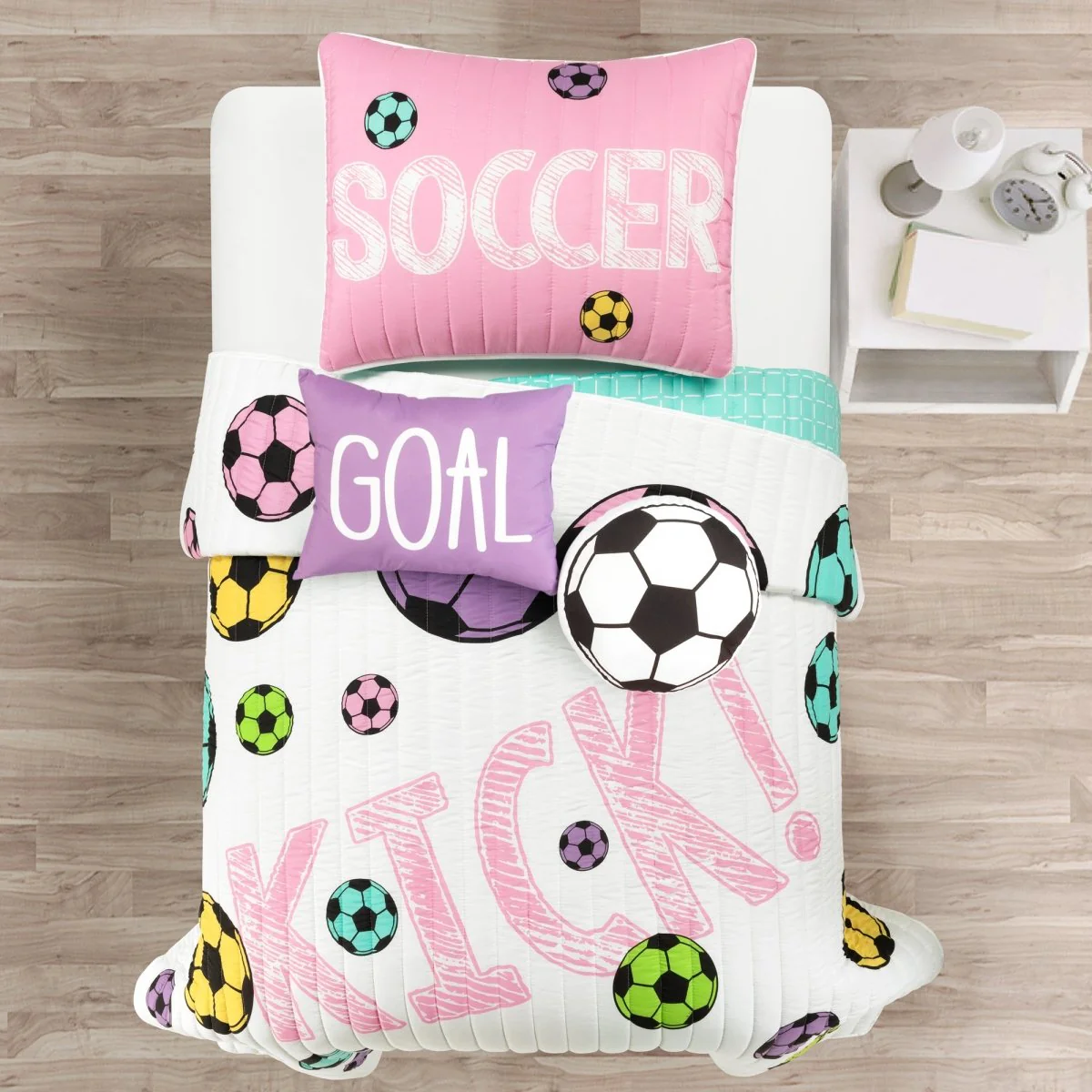 Girls Soccer Kick Quilt Set - Image 21
