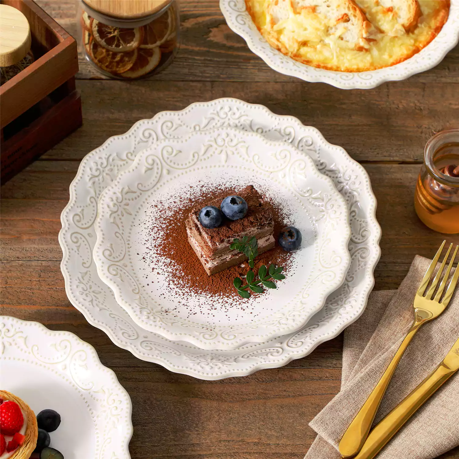 Giselle 16 Piece Dinnerware Set - Image 10