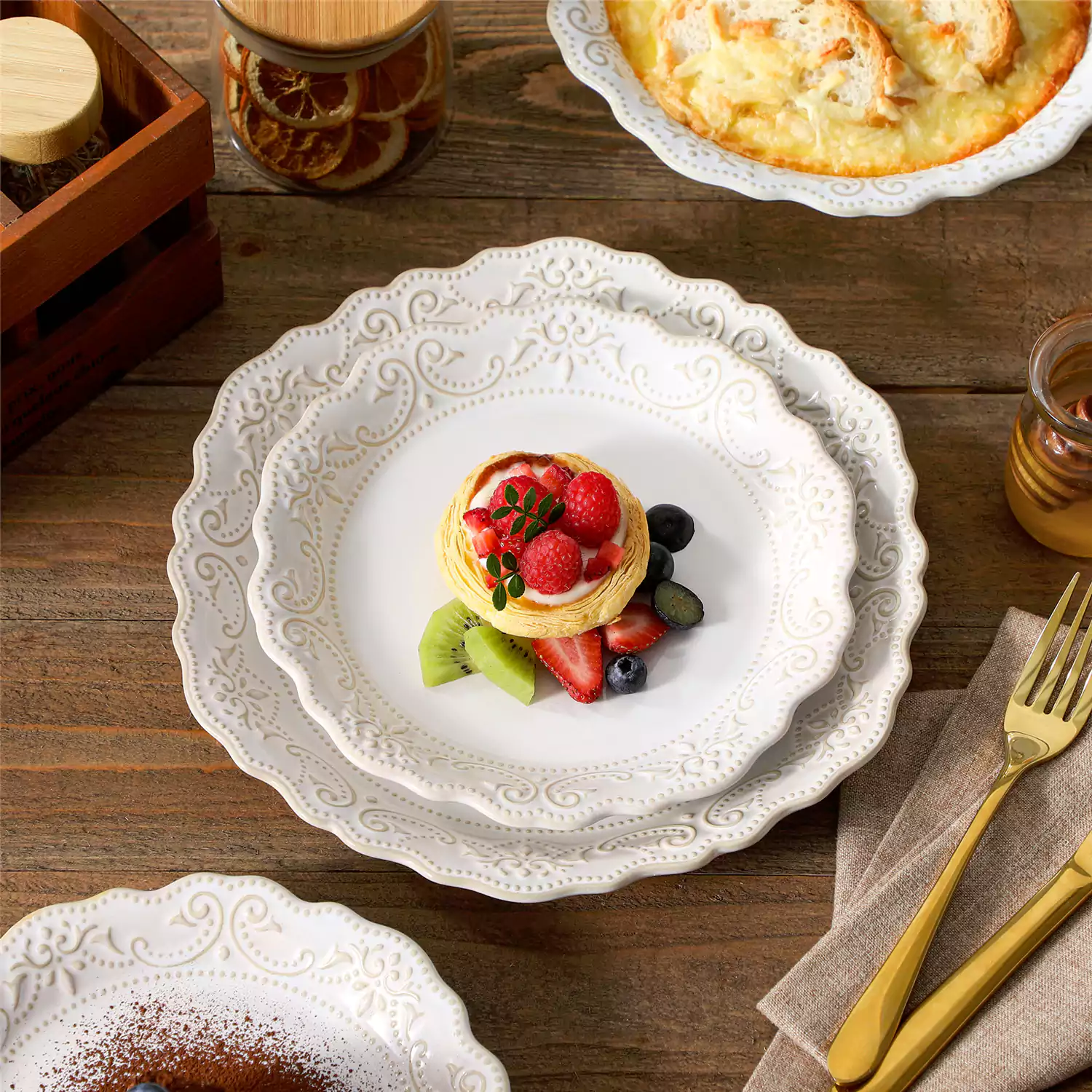 Giselle 16 Piece Dinnerware Set - Image 6