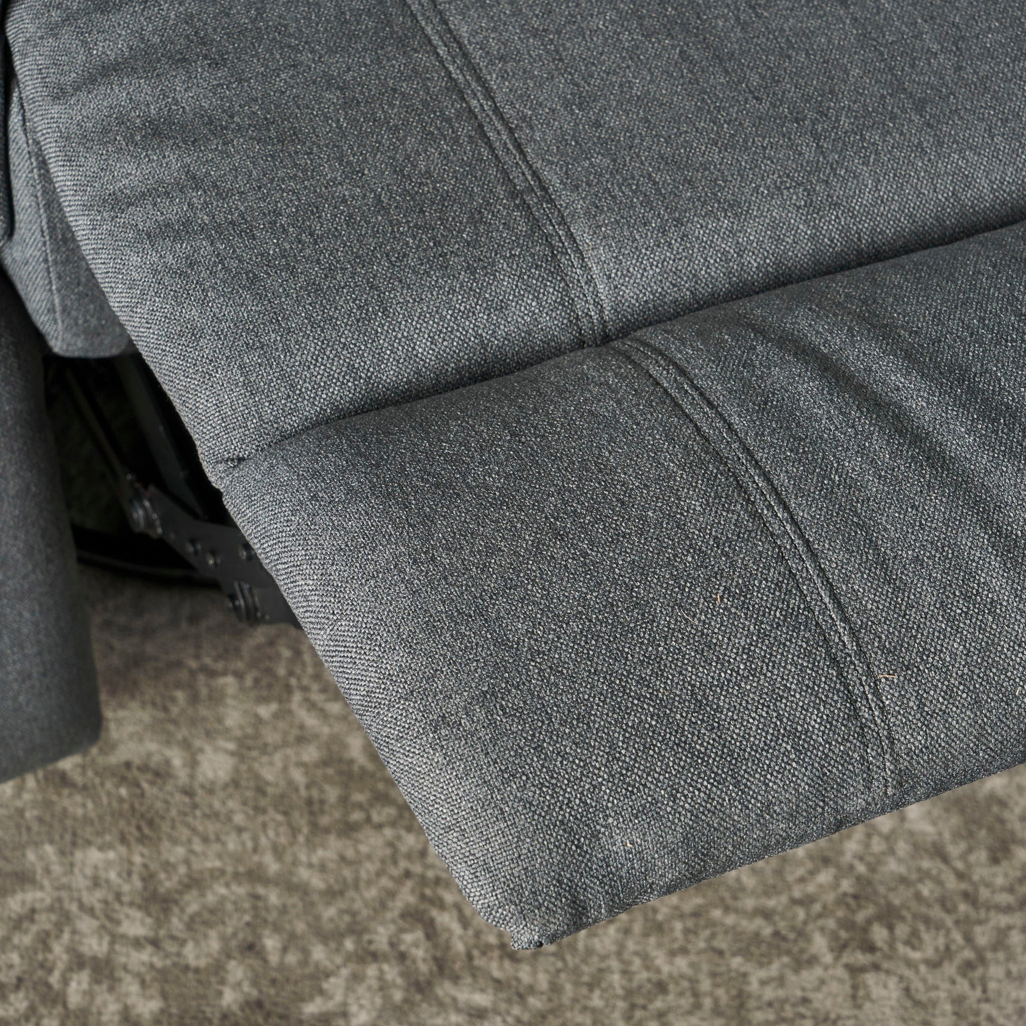 Glider Recliner With Swivel, Manual Reclining Chair - Image 4