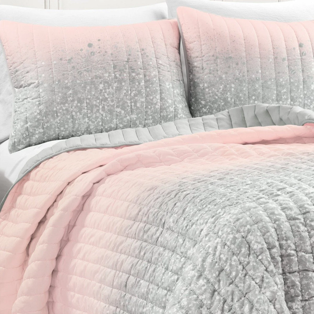 Glitter Ombre Metallic Print Quilt Set With Pillowcases - Image 25