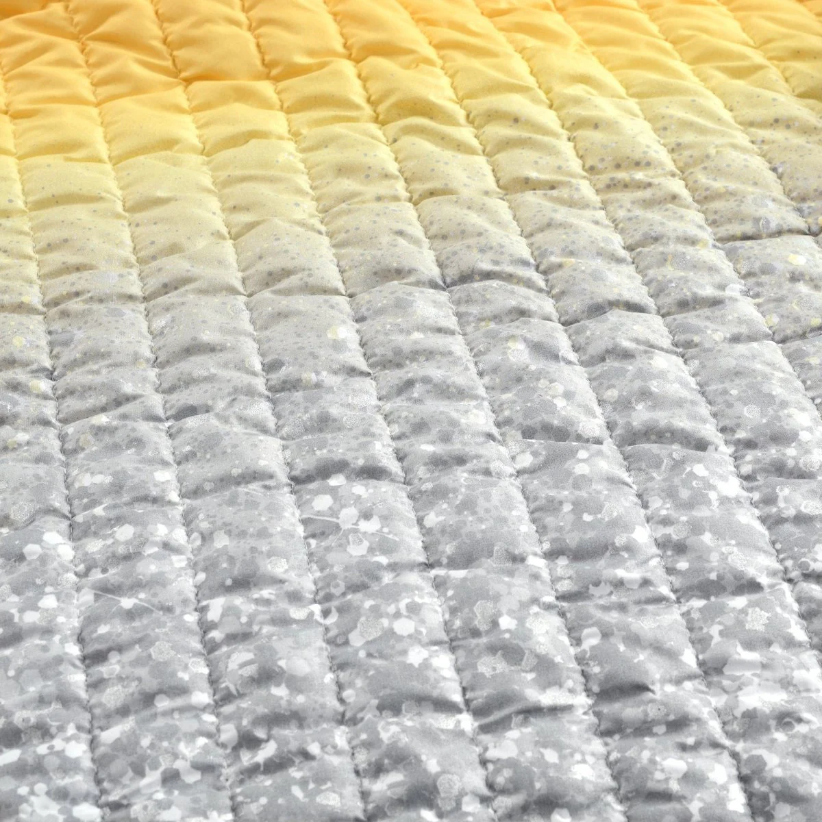 Glitter Ombre Metallic Print Quilt Set With Pillowcases - Image 40