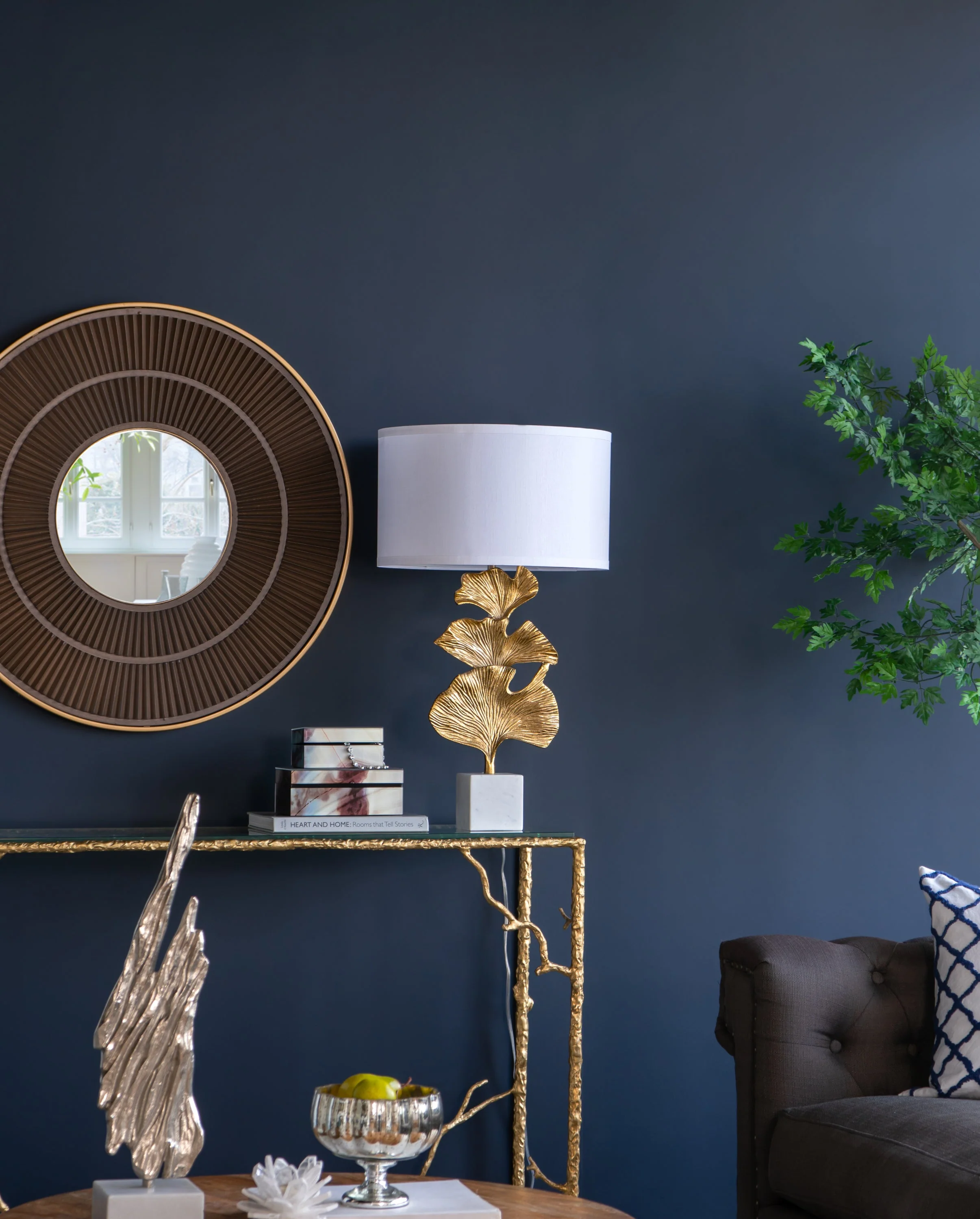 Gold Ginkgo Leaf Table Lamp with Marble Base and White Drum Shade - Image 7