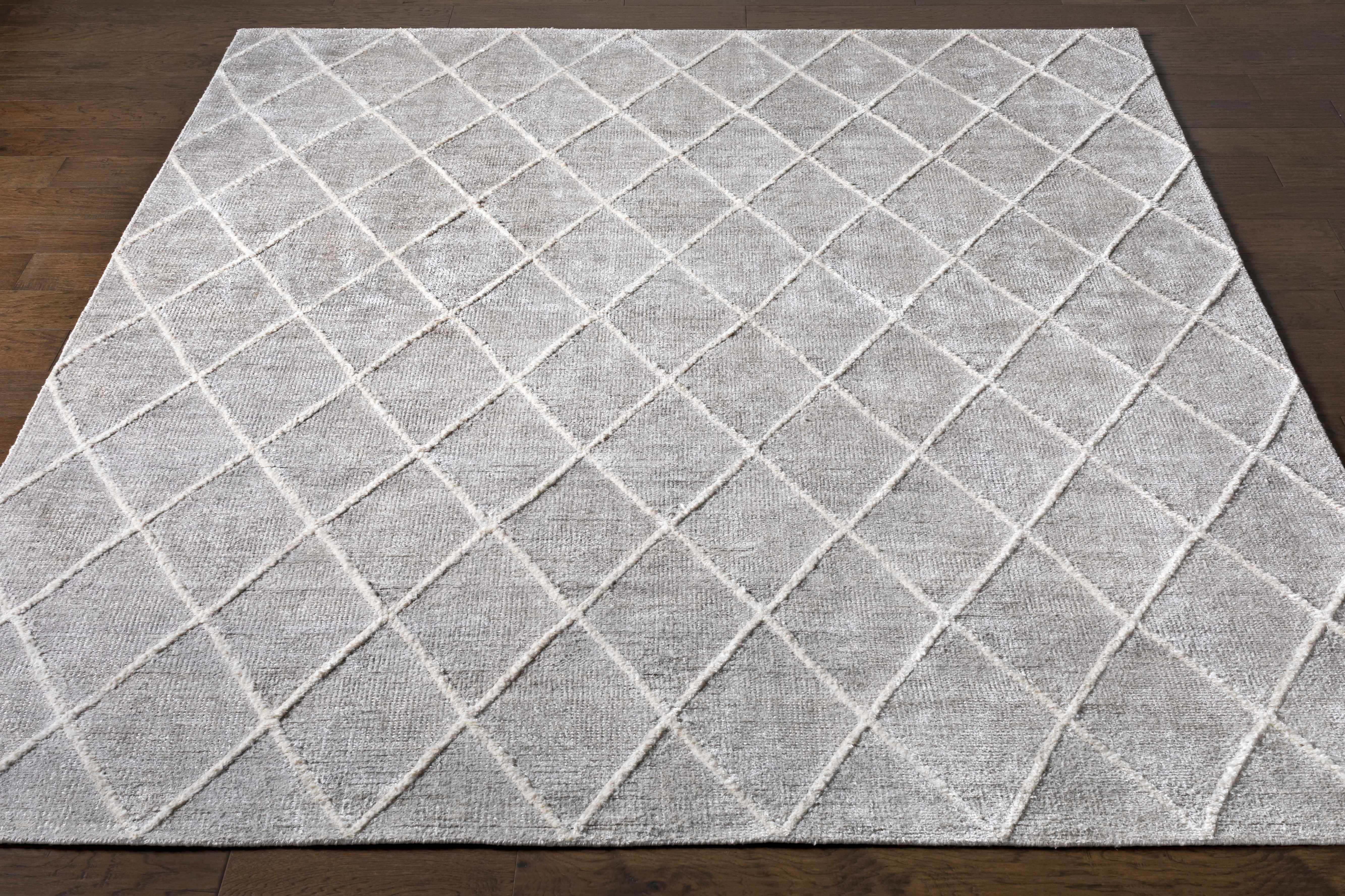 Gonvick Area Rug - Clearance - Image 4