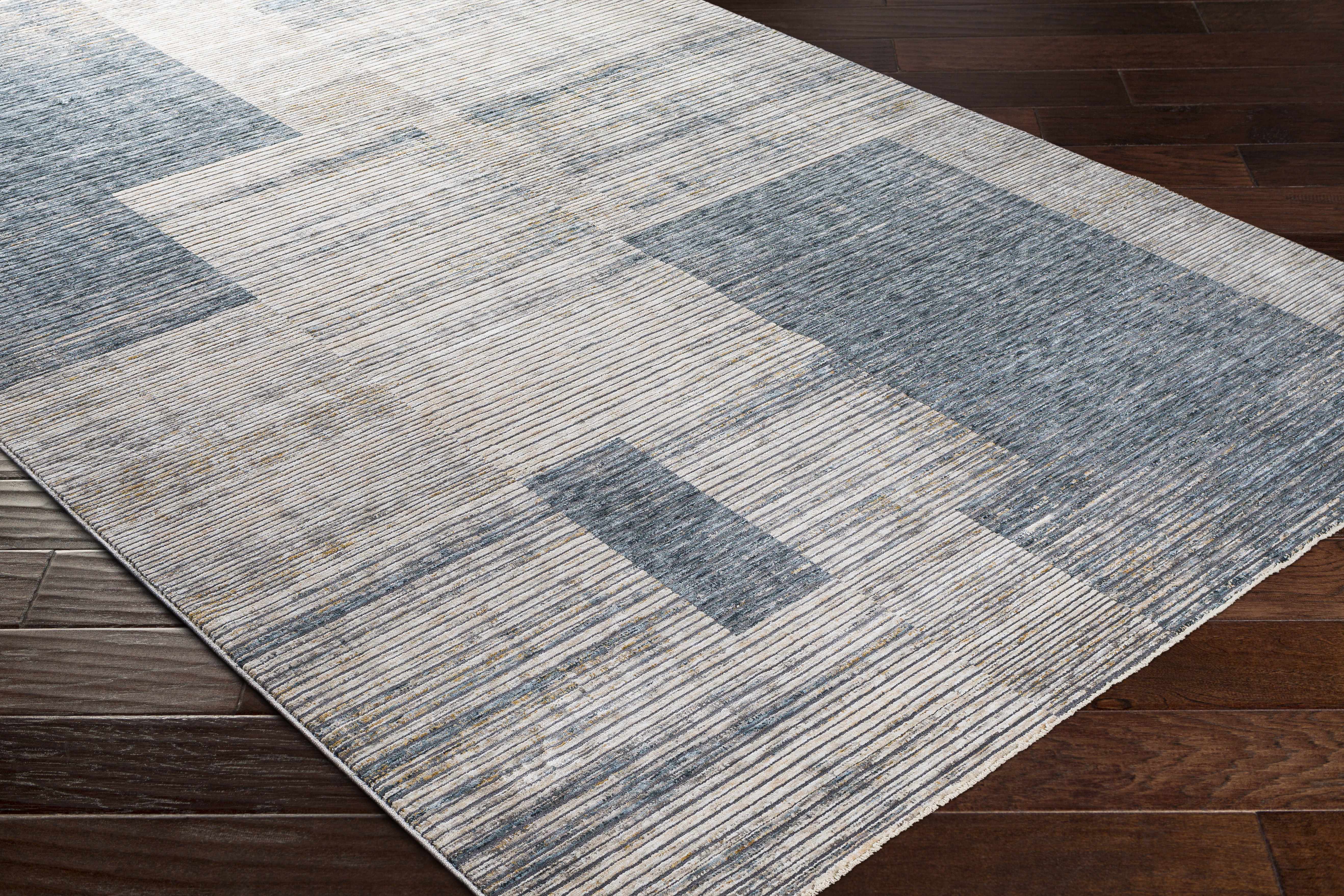 Grapeview Luxe Fringe Rug - Clearance - Image 4