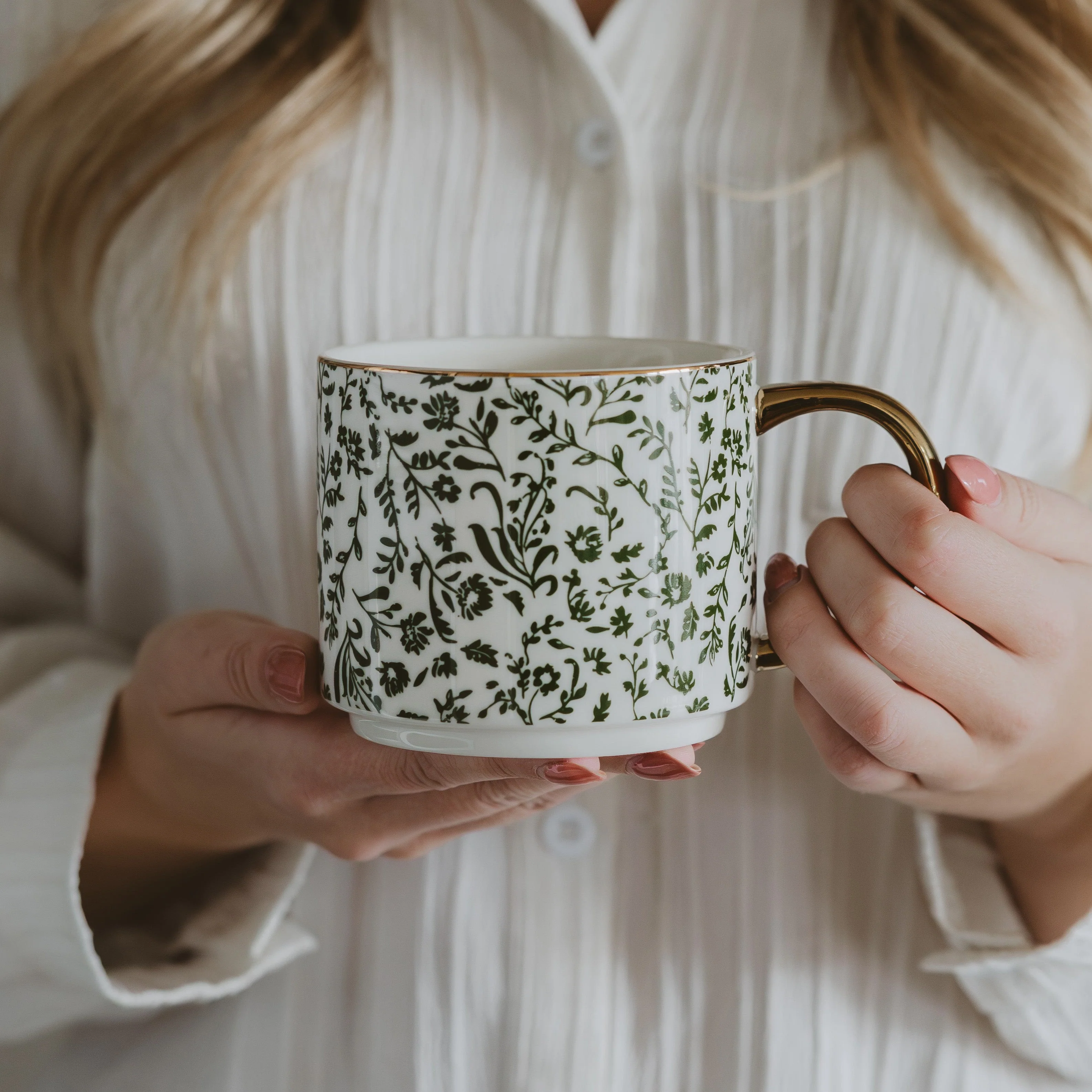 Green Ditsy Floral 14oz. Coffee Mug - Image 3