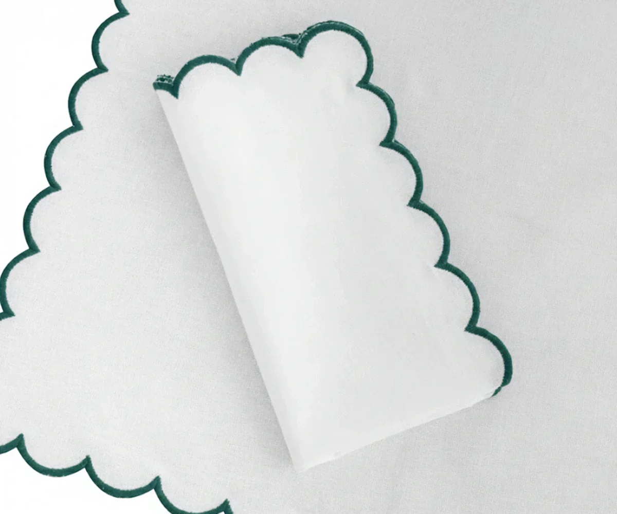 Green scallop napkins - Image 2