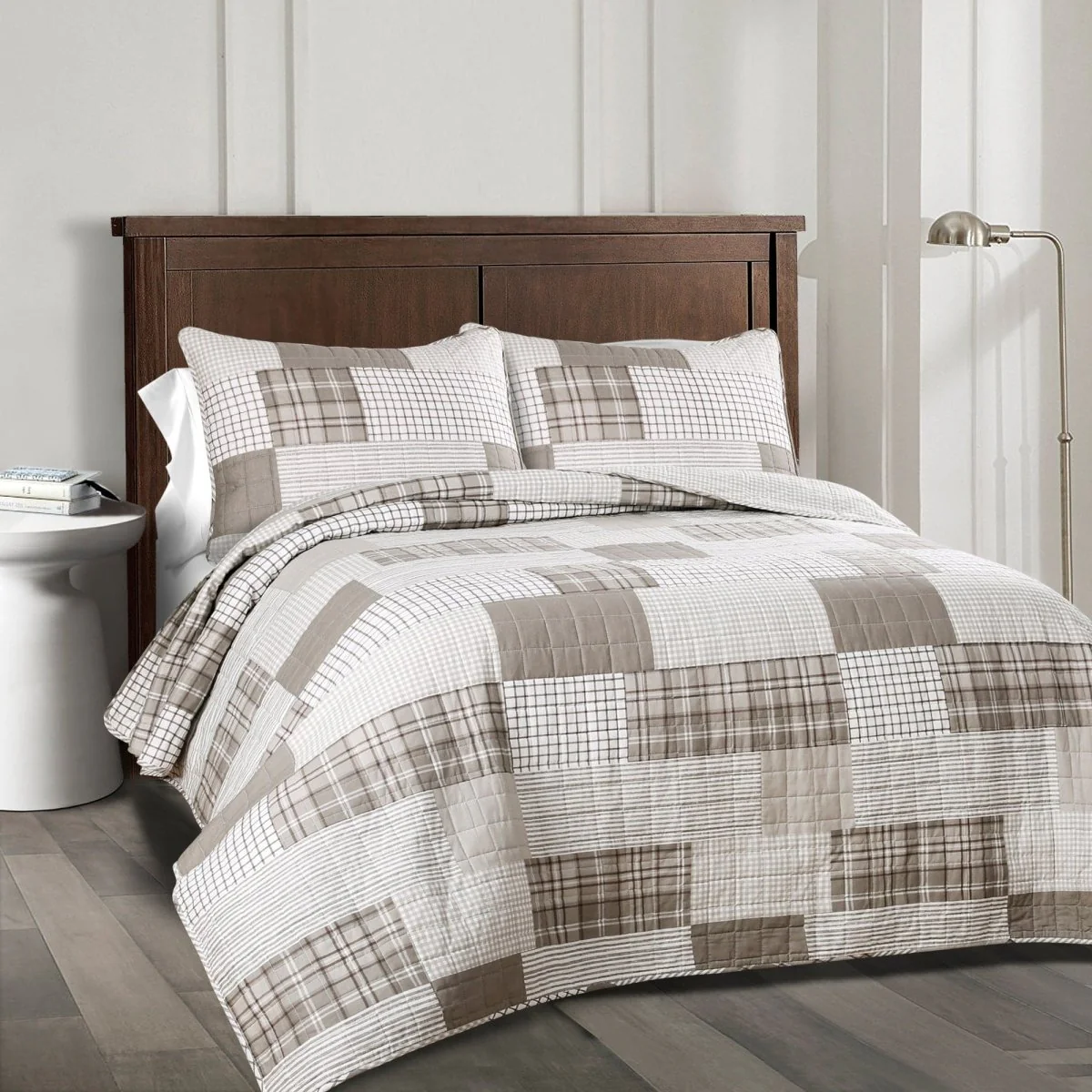 Greenville 3 Piece Quilt Set - Image 3